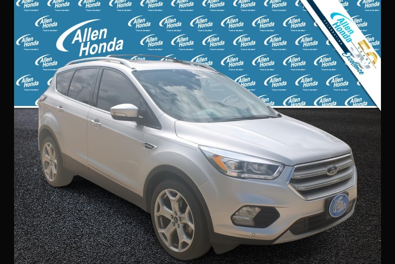 Ingot Silver 2017 Ford Escape SUV / Crossover Front-Wheel Drive 6-Speed Automatic