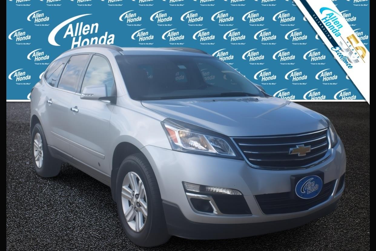 Silver Ice Metallic 2014 Chevrolet Traverse SUV / Crossover Front-Wheel Drive 6-Speed Automatic