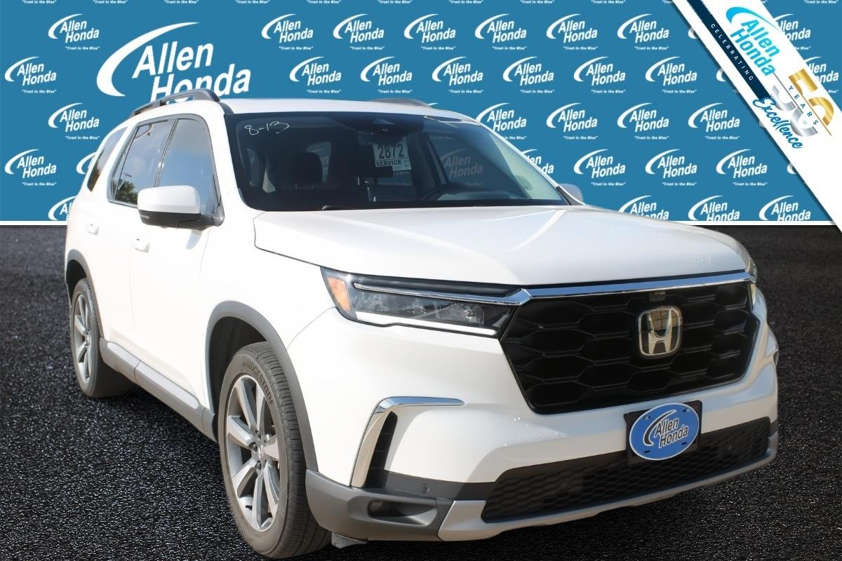 Platinum White Pearl 2025 Honda Pilot SUV / Crossover All-Wheel Drive Automatic
