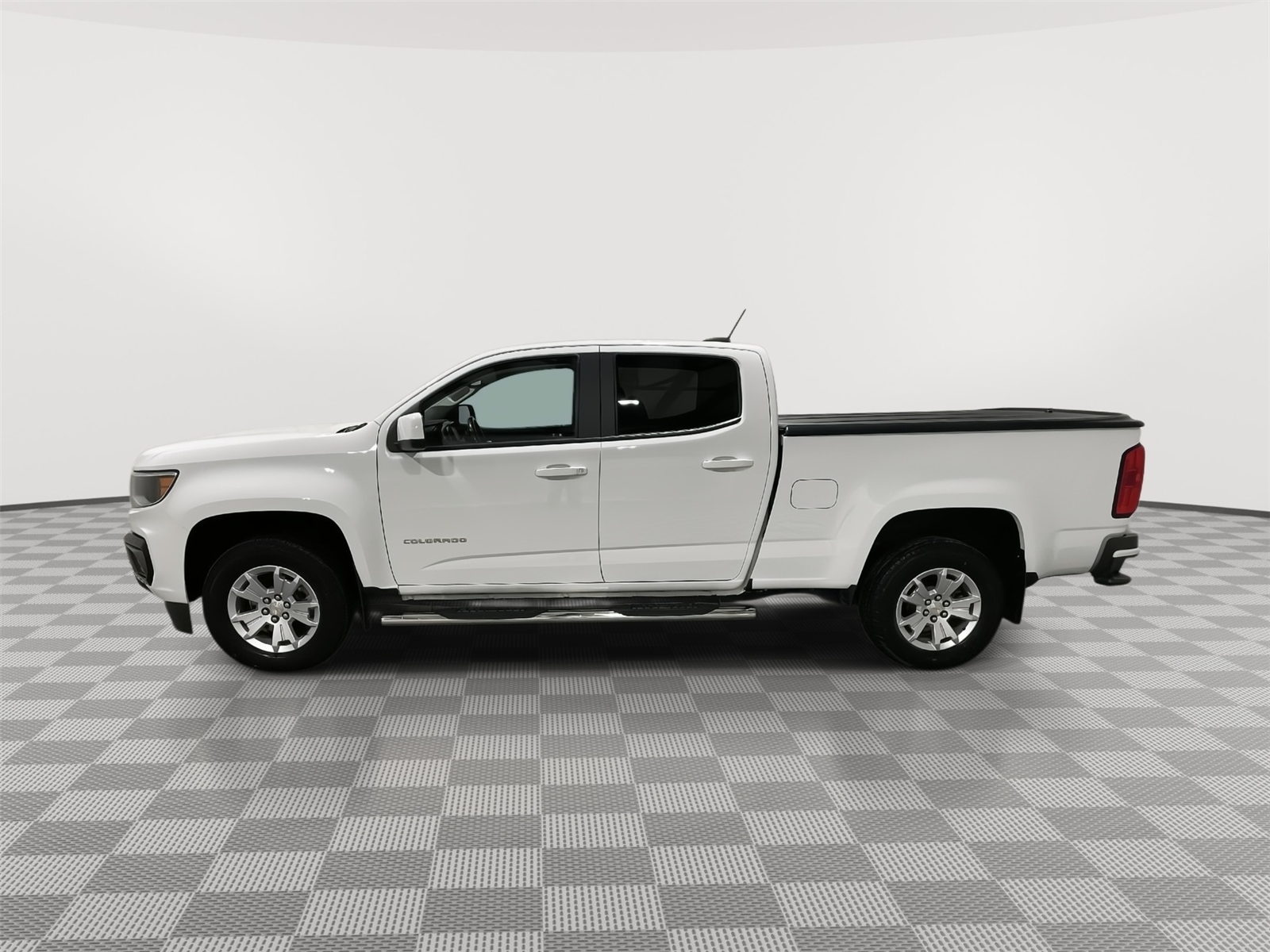 Used 2022 Chevrolet Colorado 2WD LT Crew Cab Truck for sale in St Joseph MO