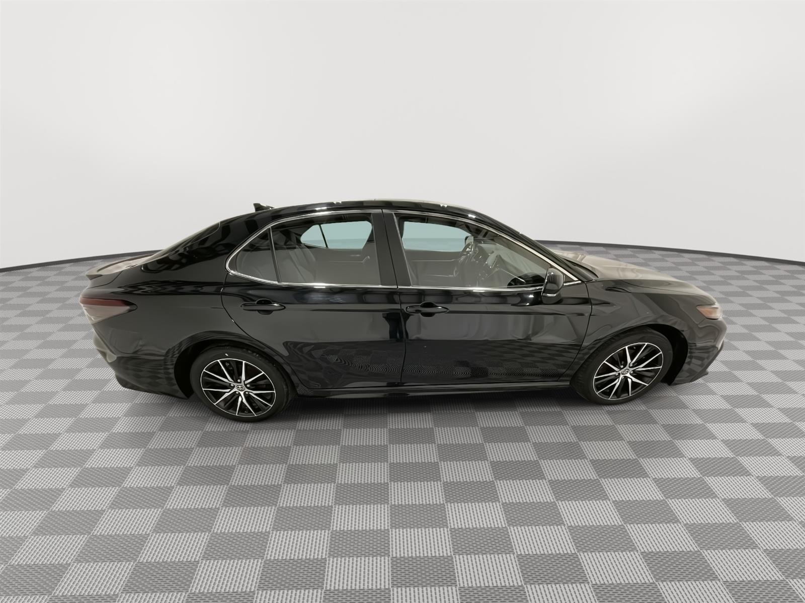 Used 2023 Toyota Camry SE Sedan for sale in St Joseph MO