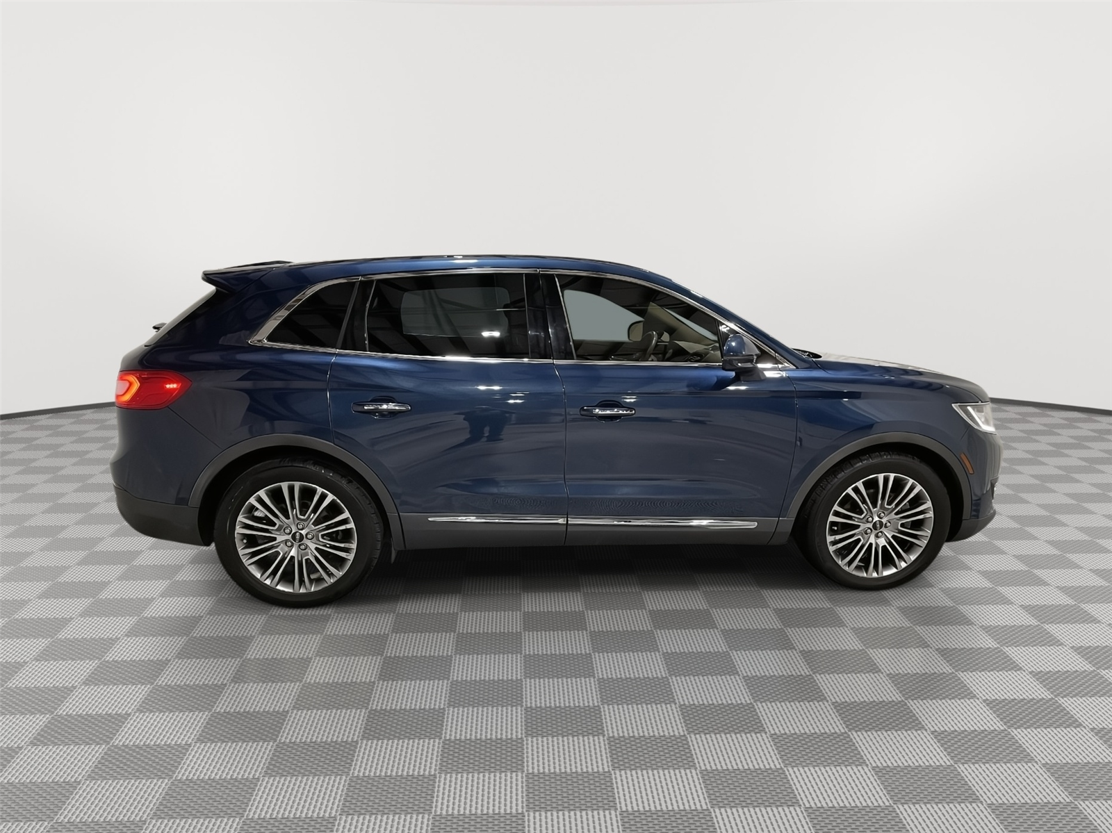 Used 2017 Lincoln MKX Reserve SUV for sale in St Joseph MO