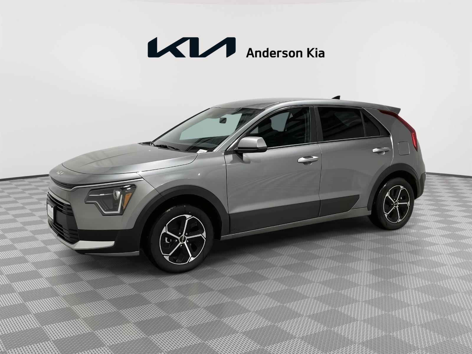 Used 2025 Kia Niro LX SUV for sale in St Joseph MO