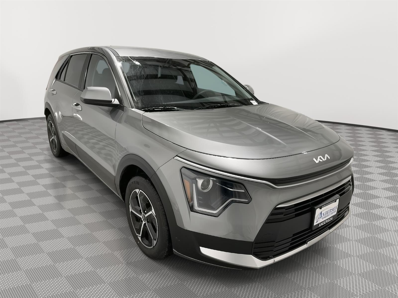 Used 2025 Kia Niro LX SUV for sale in St Joseph MO