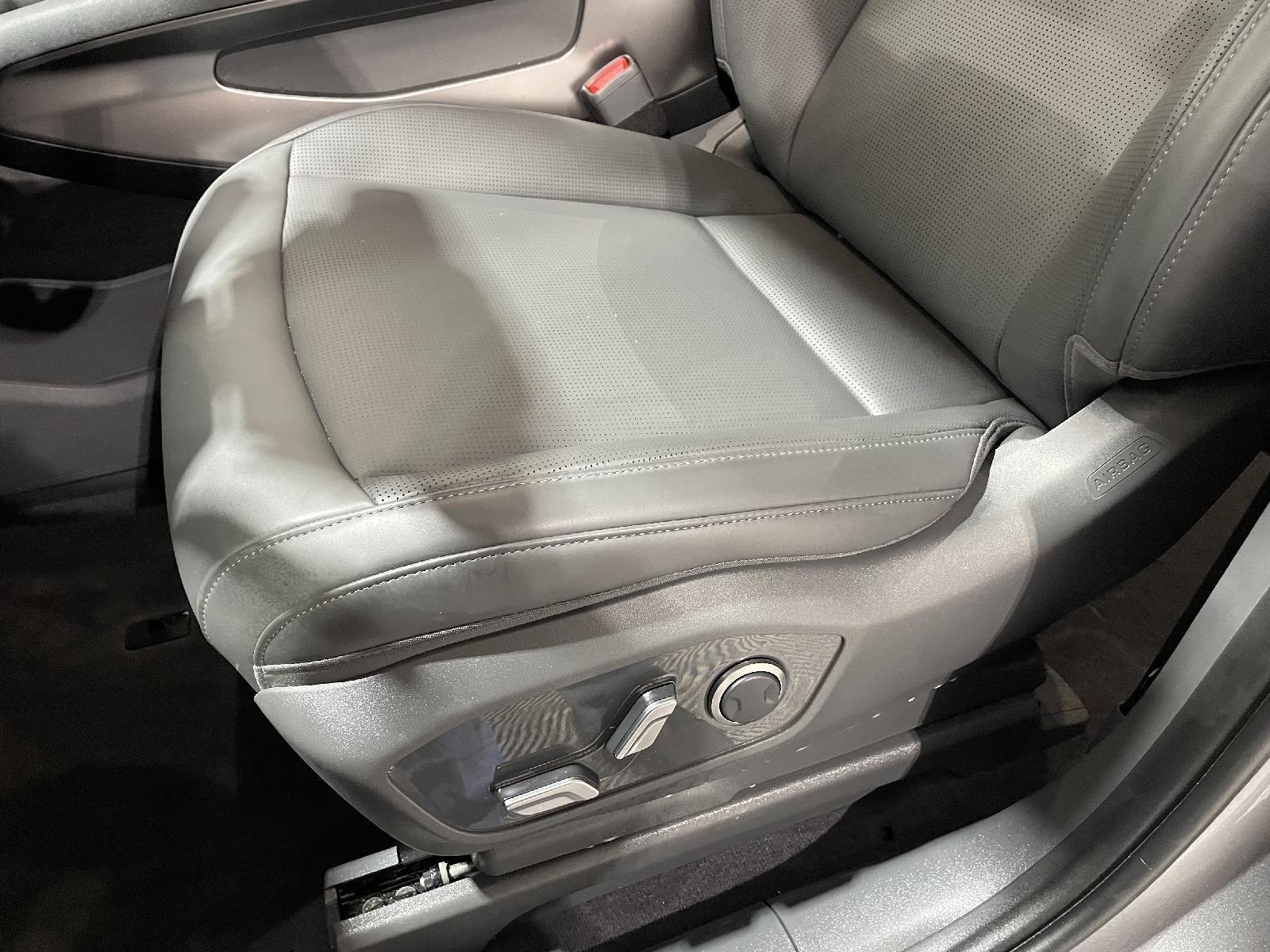 New 2024 Kia EV9 Light Short Range SUV/Crossover for sale in St. Joseph MO