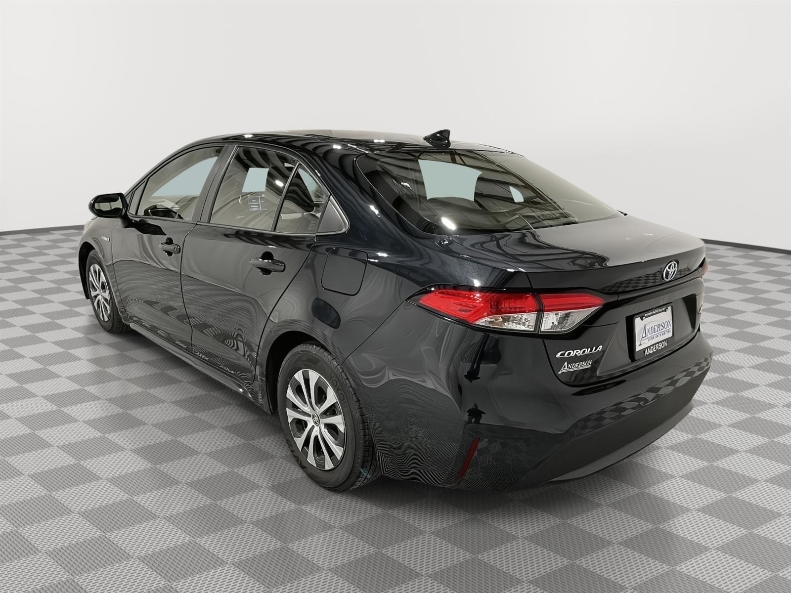 Used 2021 Toyota Corolla Hybrid LE Sedan for sale in St. Joseph MO