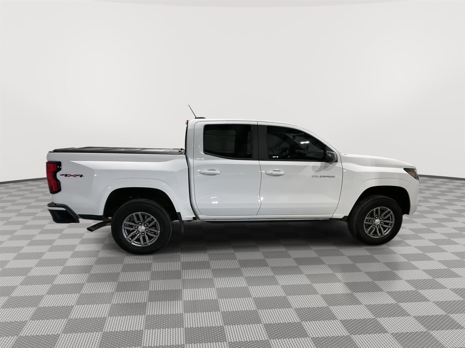 Used 2023 Chevrolet Colorado 4WD LT Crew Cab Truck for sale in St Joseph MO