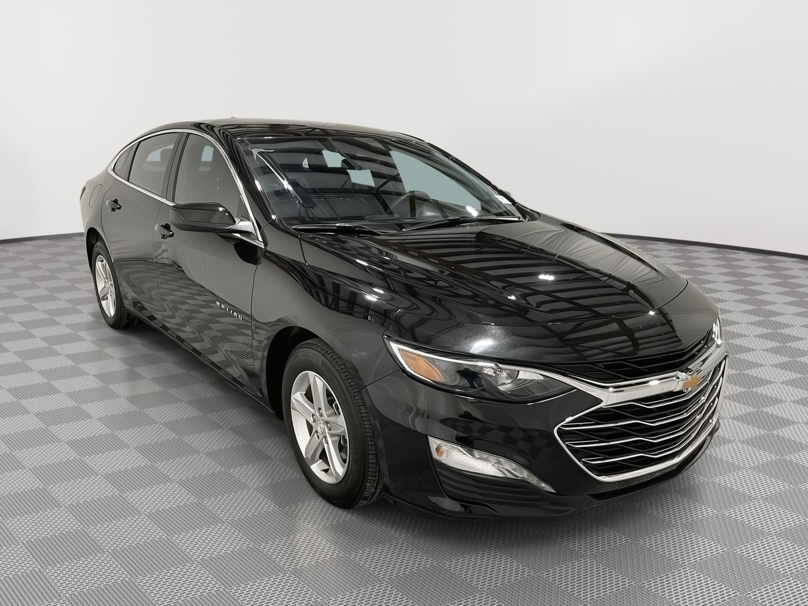 Used 2024 Chevrolet Malibu LT Sedan for sale in St Joseph MO