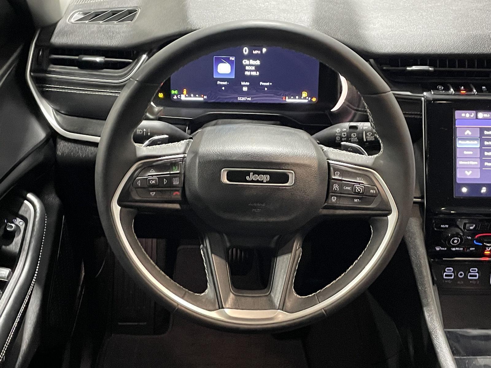 Used 2023 Jeep Grand Cherokee Laredo SUV for sale in St Joseph MO