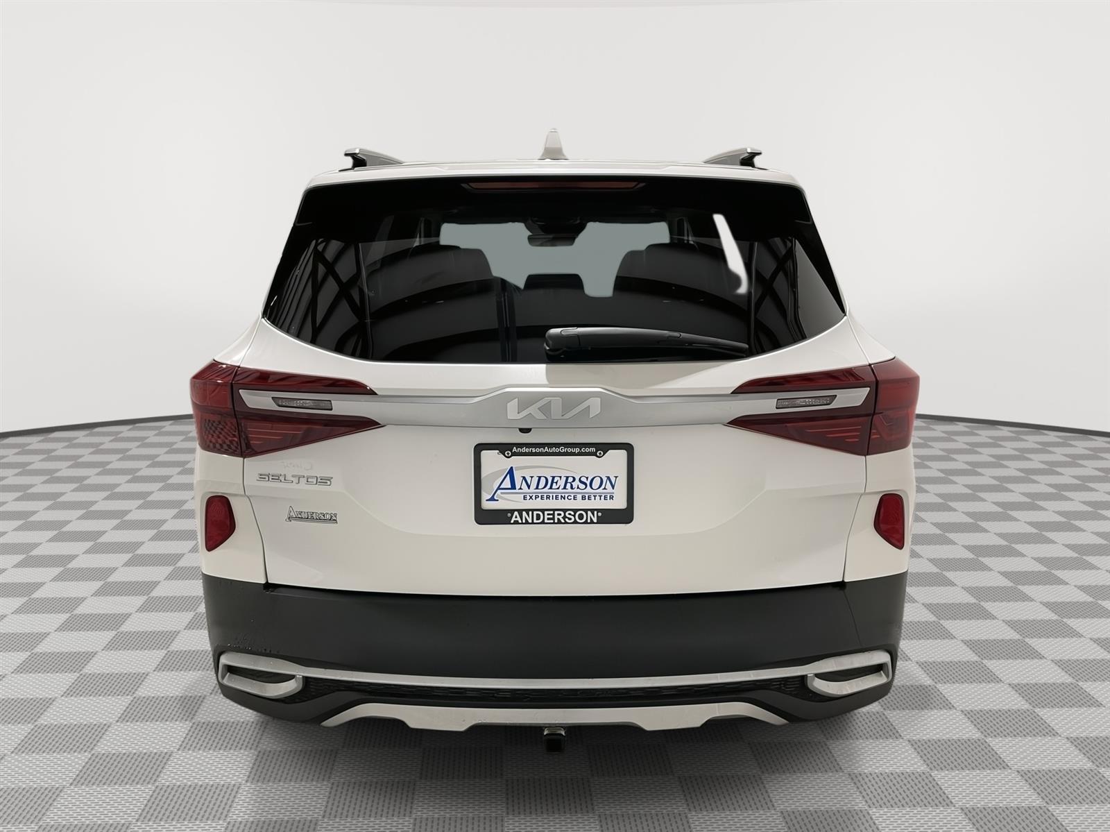Used 2022 Kia Seltos SX SUV for sale in St Joseph MO