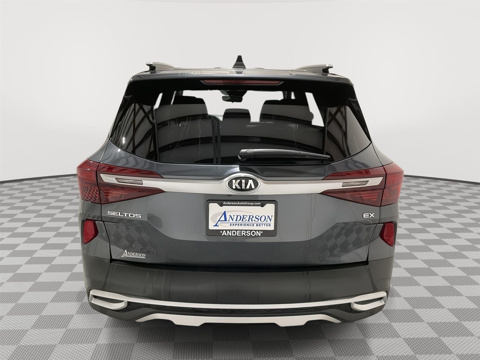 Used 2021 Kia Seltos EX SUV for sale in St Joseph MO