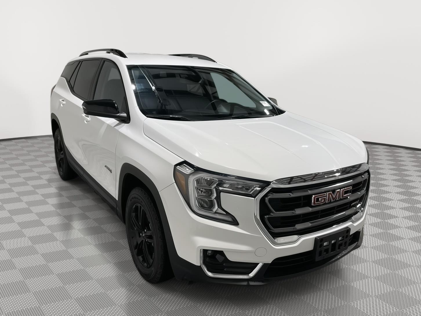 Used 2023 GMC Terrain AT4 SUV for sale in St Joseph MO