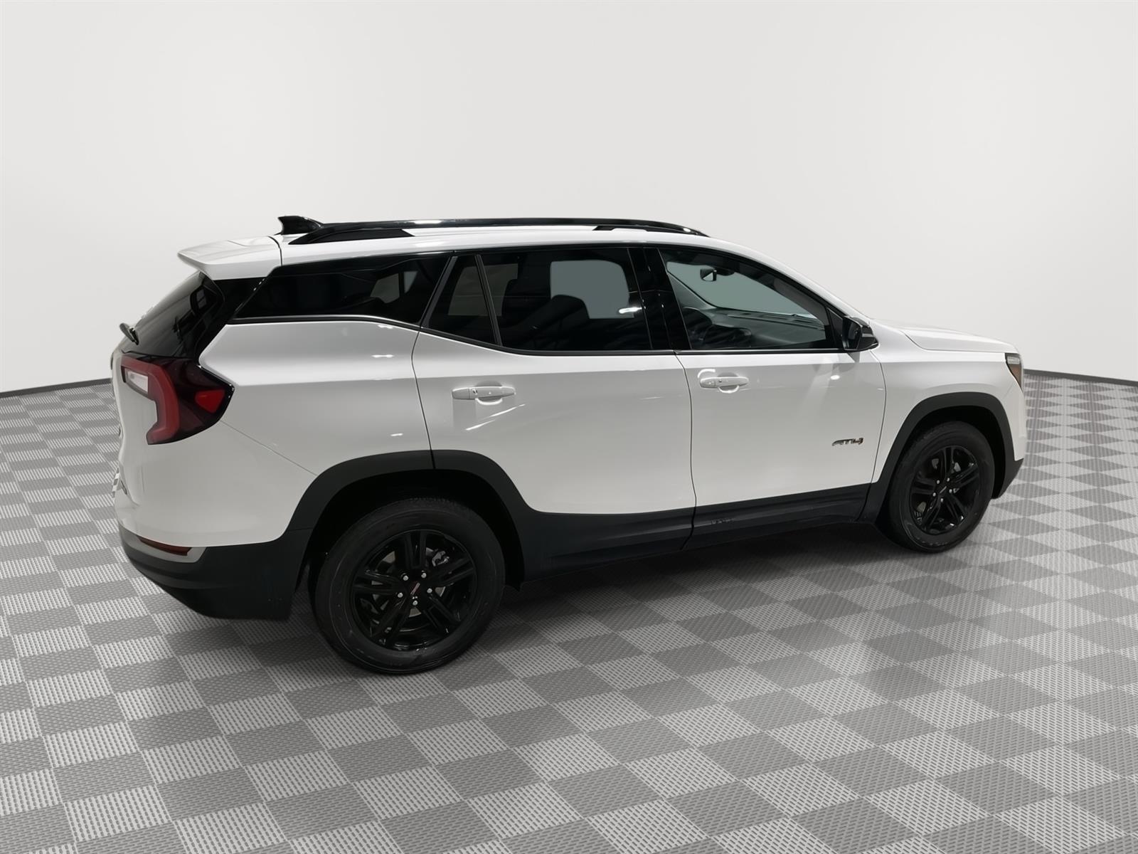 Used 2023 GMC Terrain AT4 SUV for sale in St Joseph MO