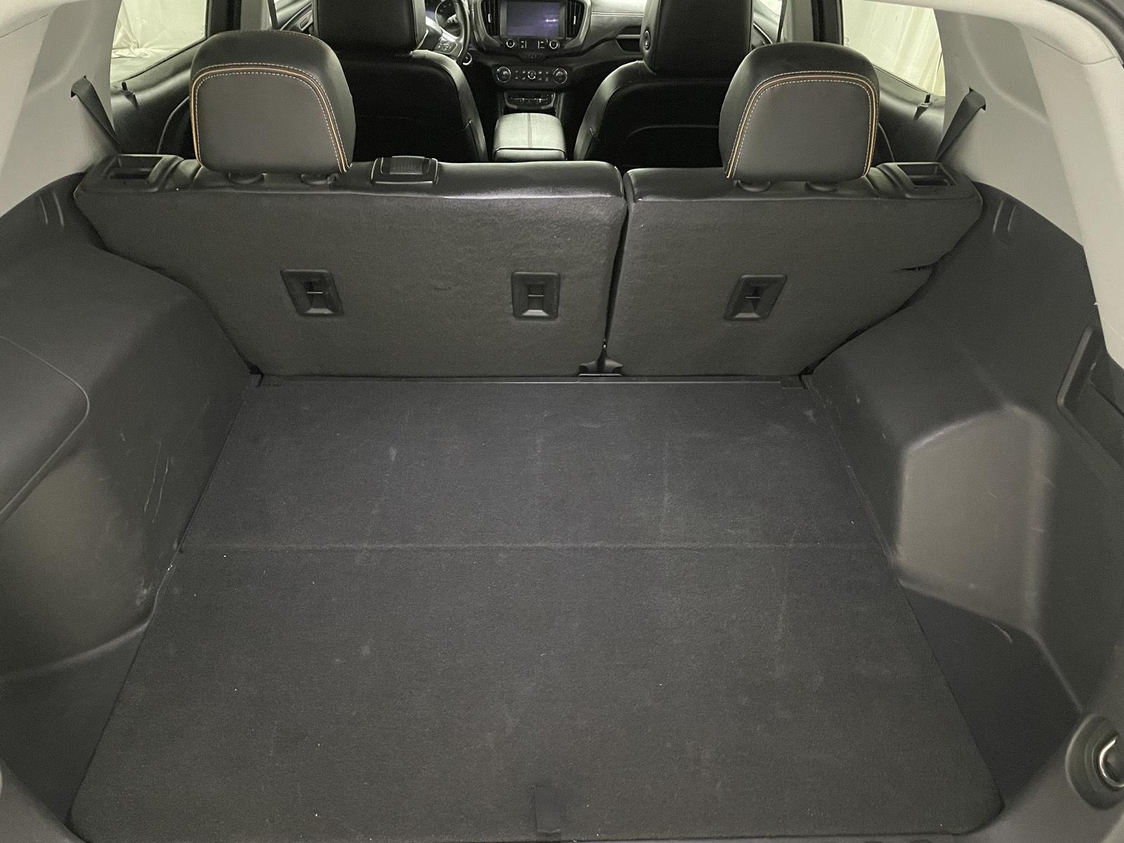 Used 2023 GMC Terrain AT4 SUV for sale in St Joseph MO