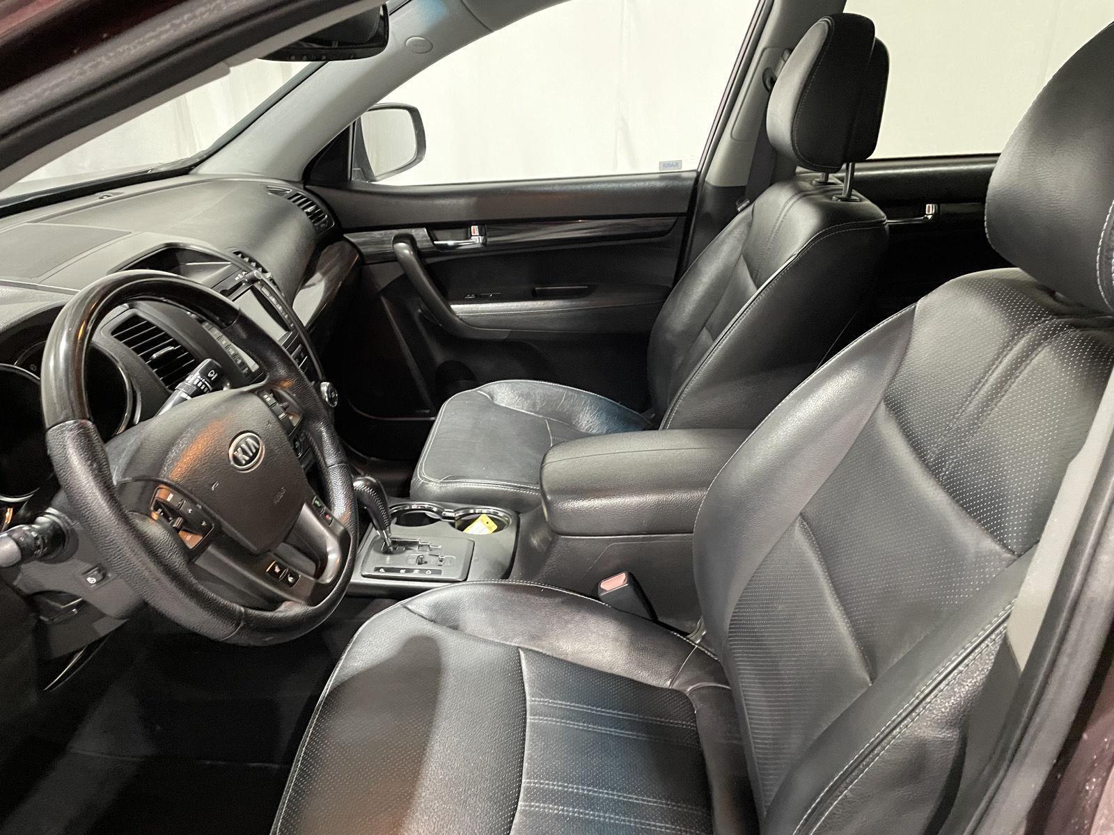 Used 2012 Kia Sorento SX 4 door for sale in St. Joseph MO