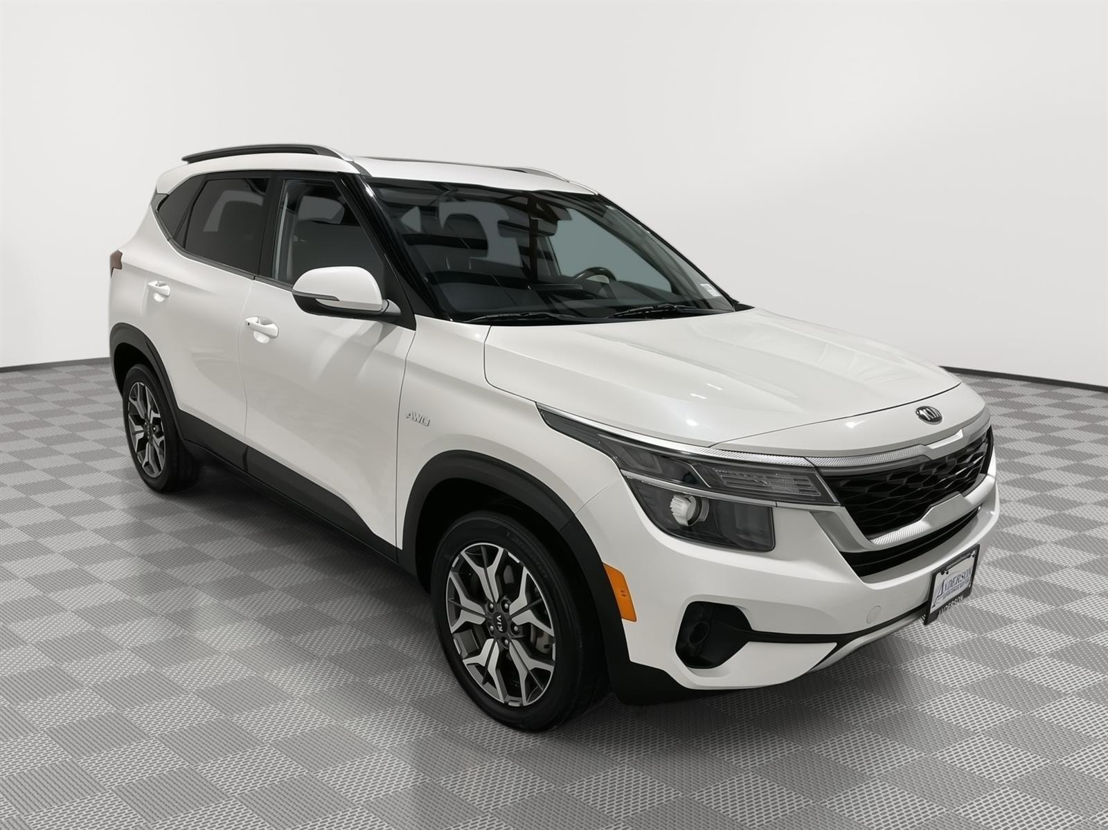 Used 2021 Kia Seltos EX SUV for sale in St Joseph MO