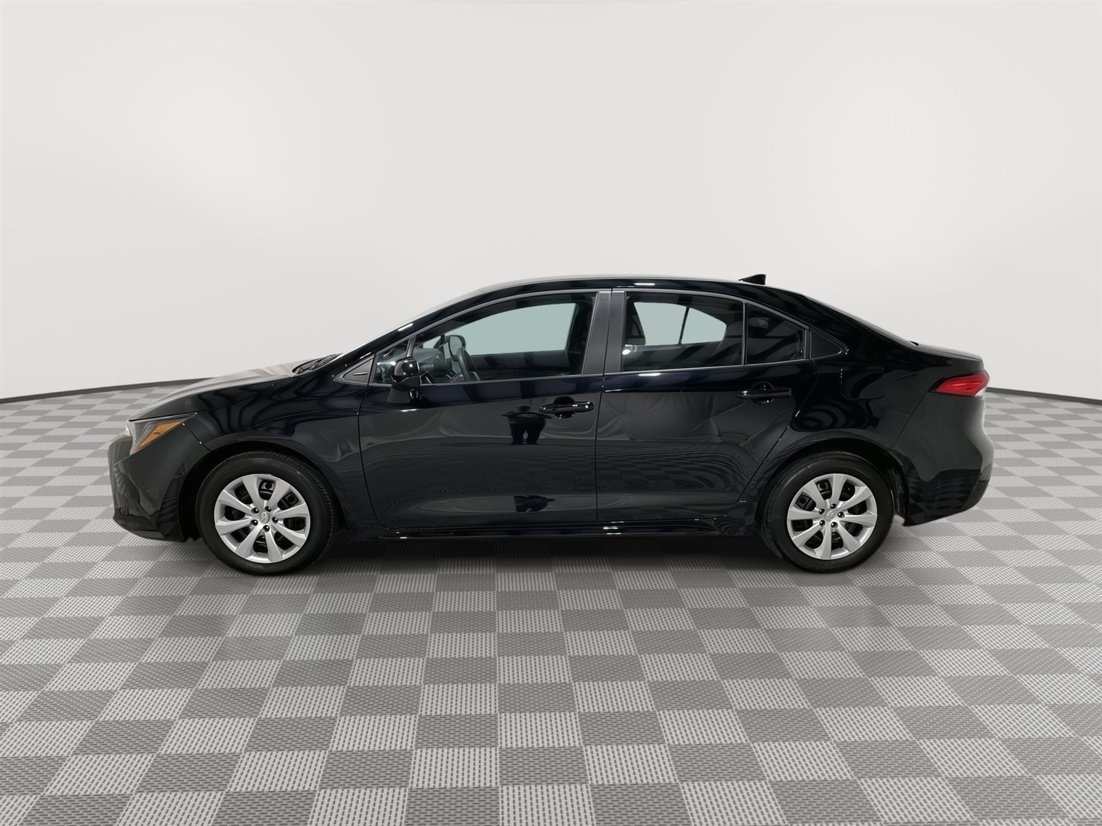Used 2025 Toyota Corolla LE Sedan for sale in St Joseph MO