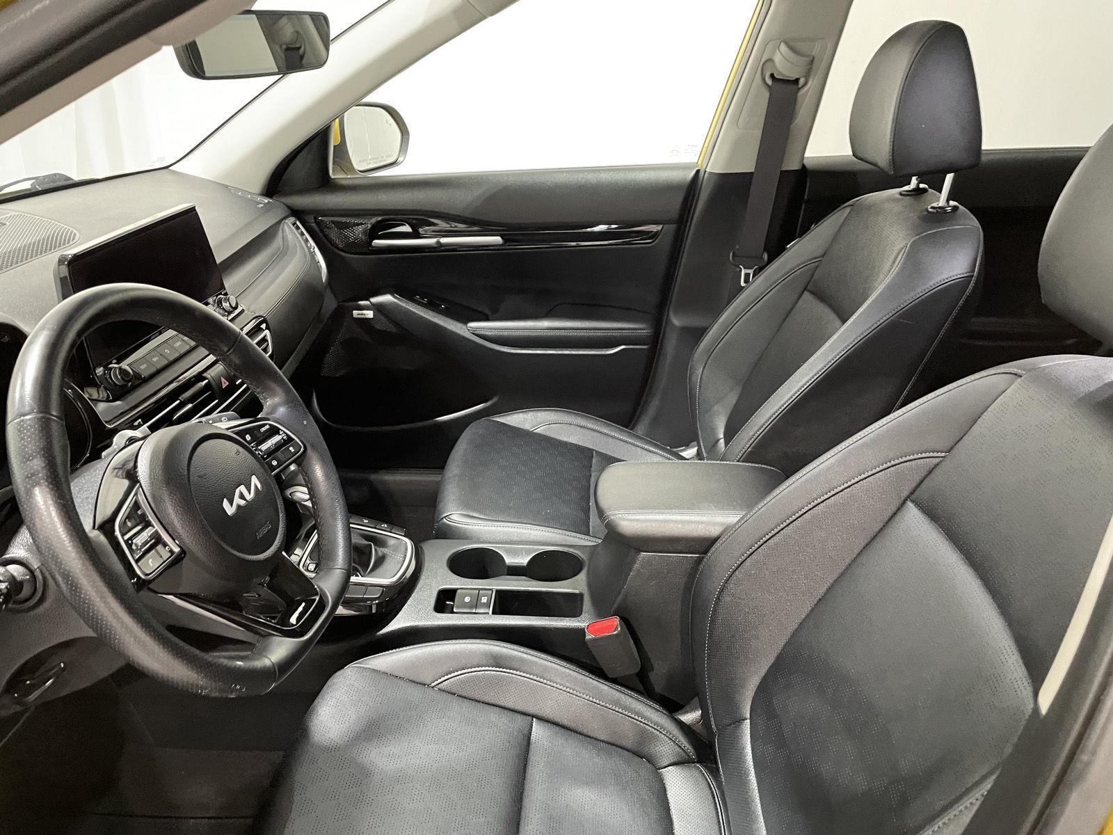 Used 2023 Kia Seltos SX SUV for sale in St Joseph MO
