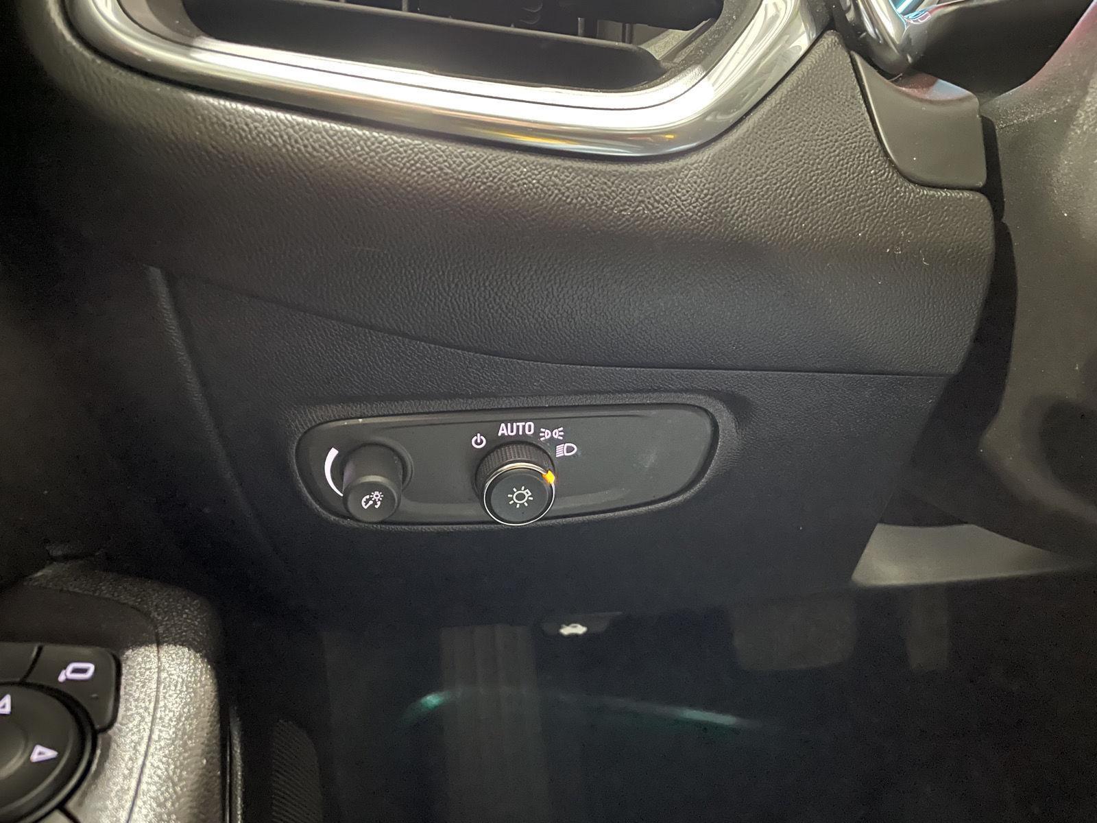 Used 2018 Chevrolet Equinox LT SUV for sale in St Joseph MO