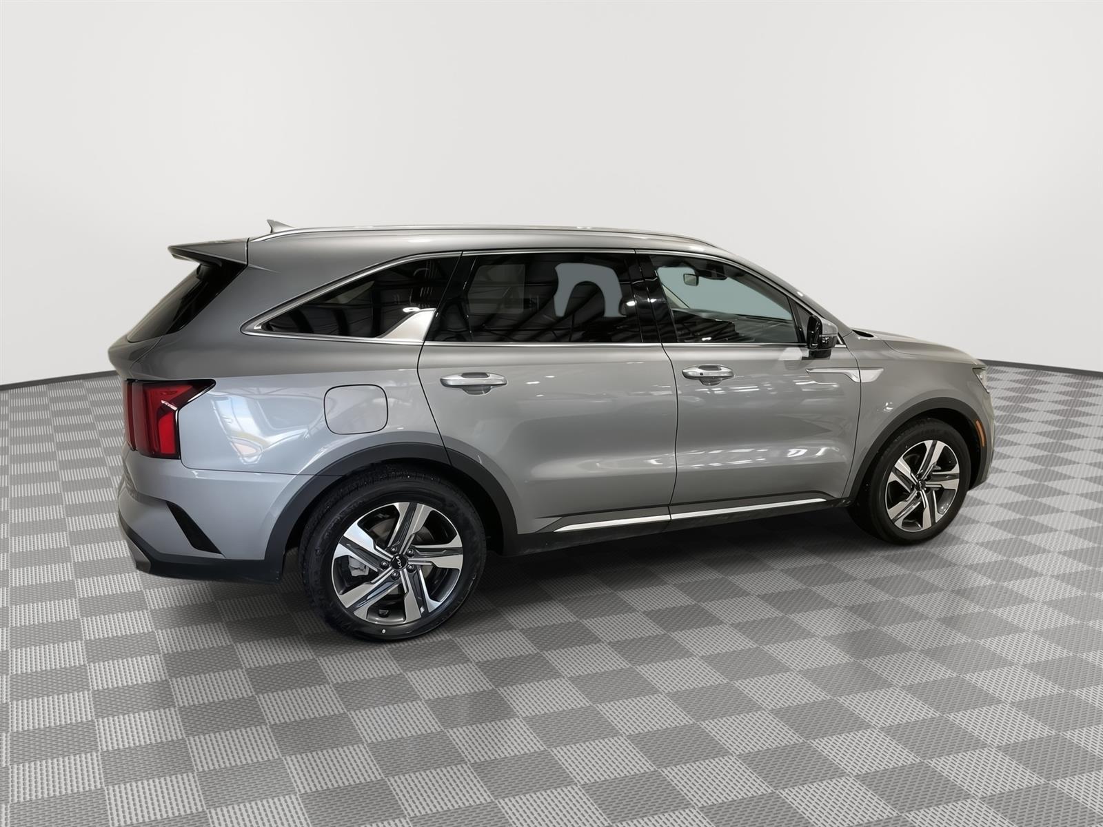 Used 2022 Kia Sorento Plug-In Hybrid SX SUV for sale in St Joseph MO