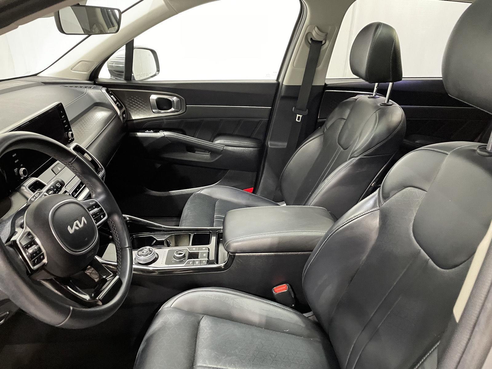 Used 2022 Kia Sorento Plug-In Hybrid SX SUV for sale in St Joseph MO