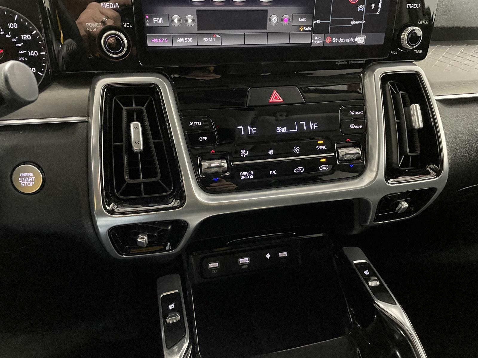 Used 2022 Kia Sorento Plug-In Hybrid SX SUV for sale in St Joseph MO