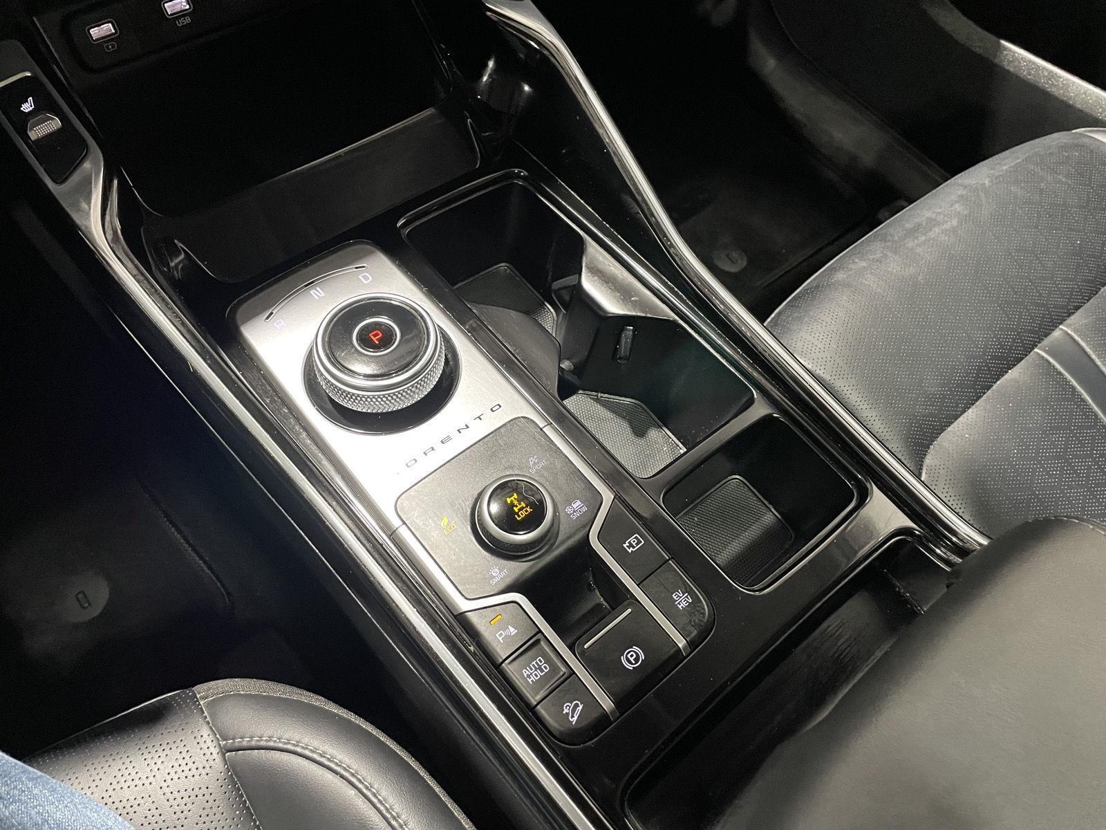 Used 2022 Kia Sorento Plug-In Hybrid SX SUV for sale in St Joseph MO