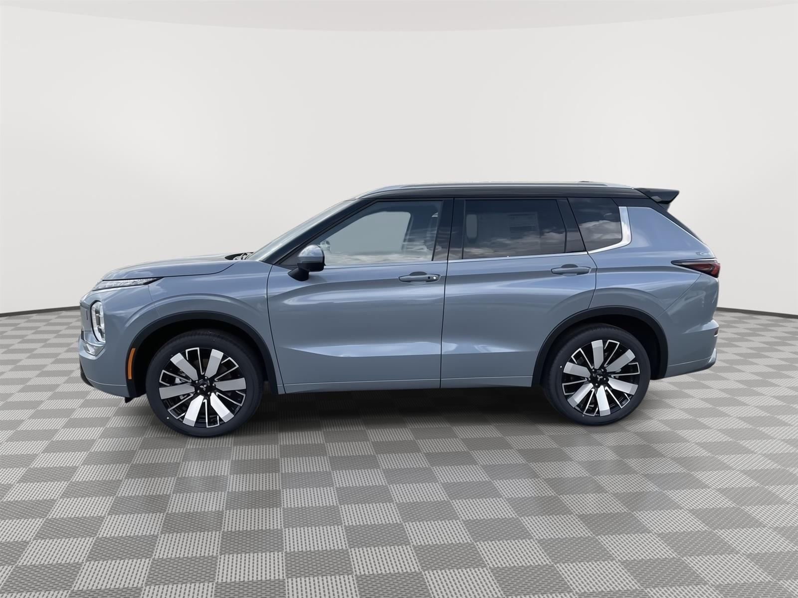 New 2025 Mitsubishi Outlander SEL SUV for sale in St Joseph MO