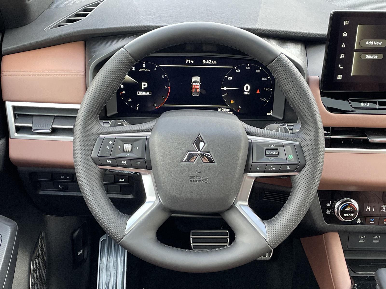 New 2025 Mitsubishi Outlander SEL SUV for sale in St Joseph MO