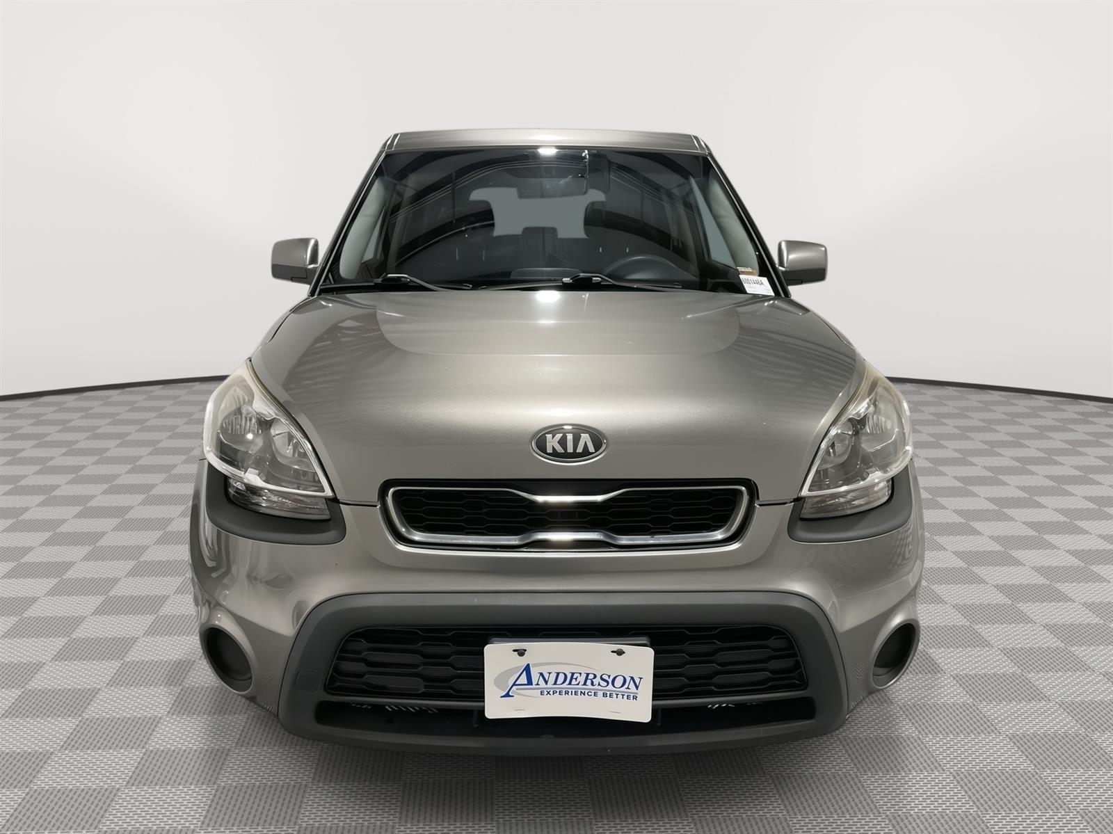 Used 2013 Kia Soul Base Hatchback for sale in St Joseph MO