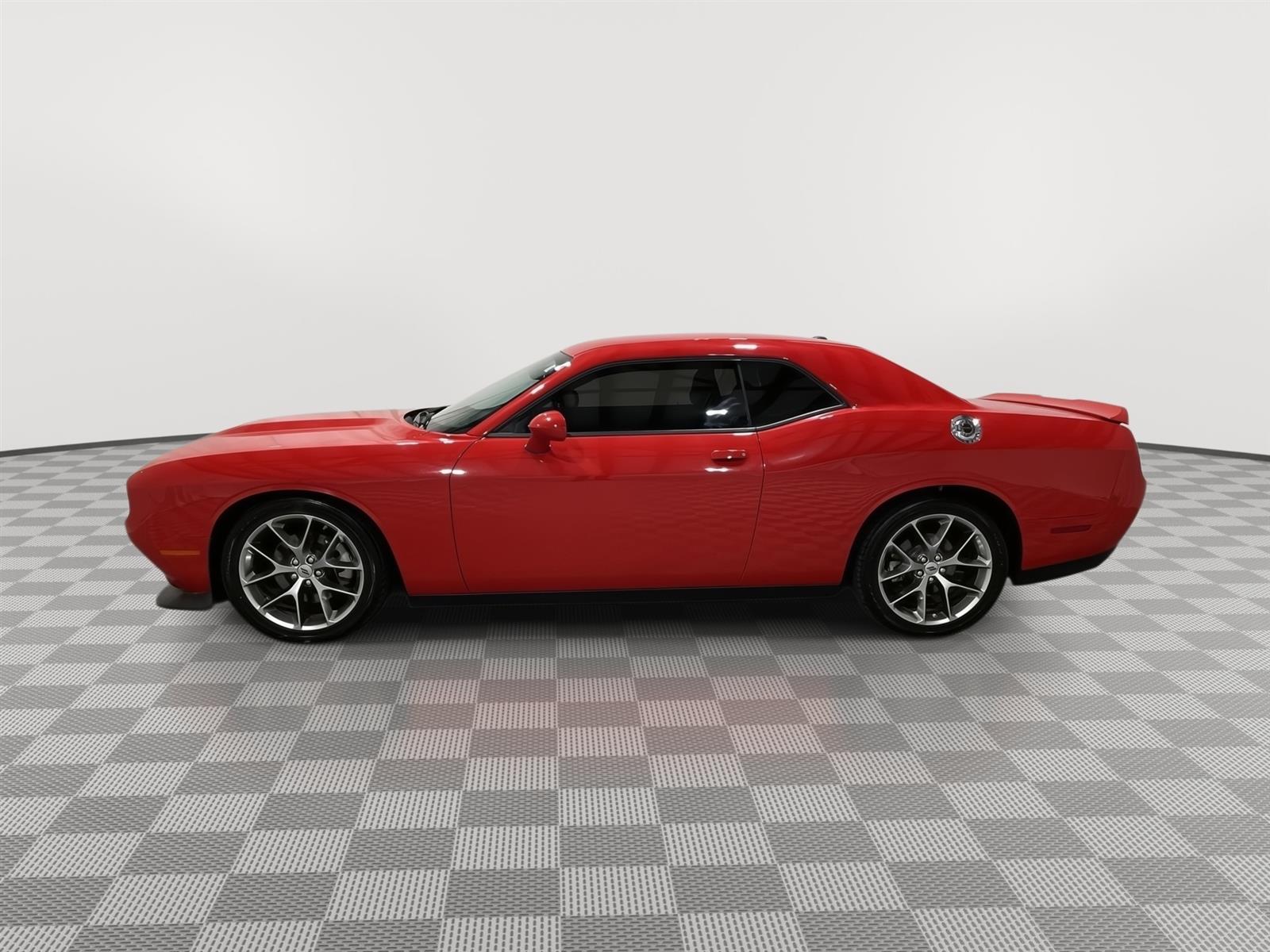 Used 2022 Dodge Challenger GT with VIN 2C3CDZJG4NH226633 for sale in Saint Joseph, MO