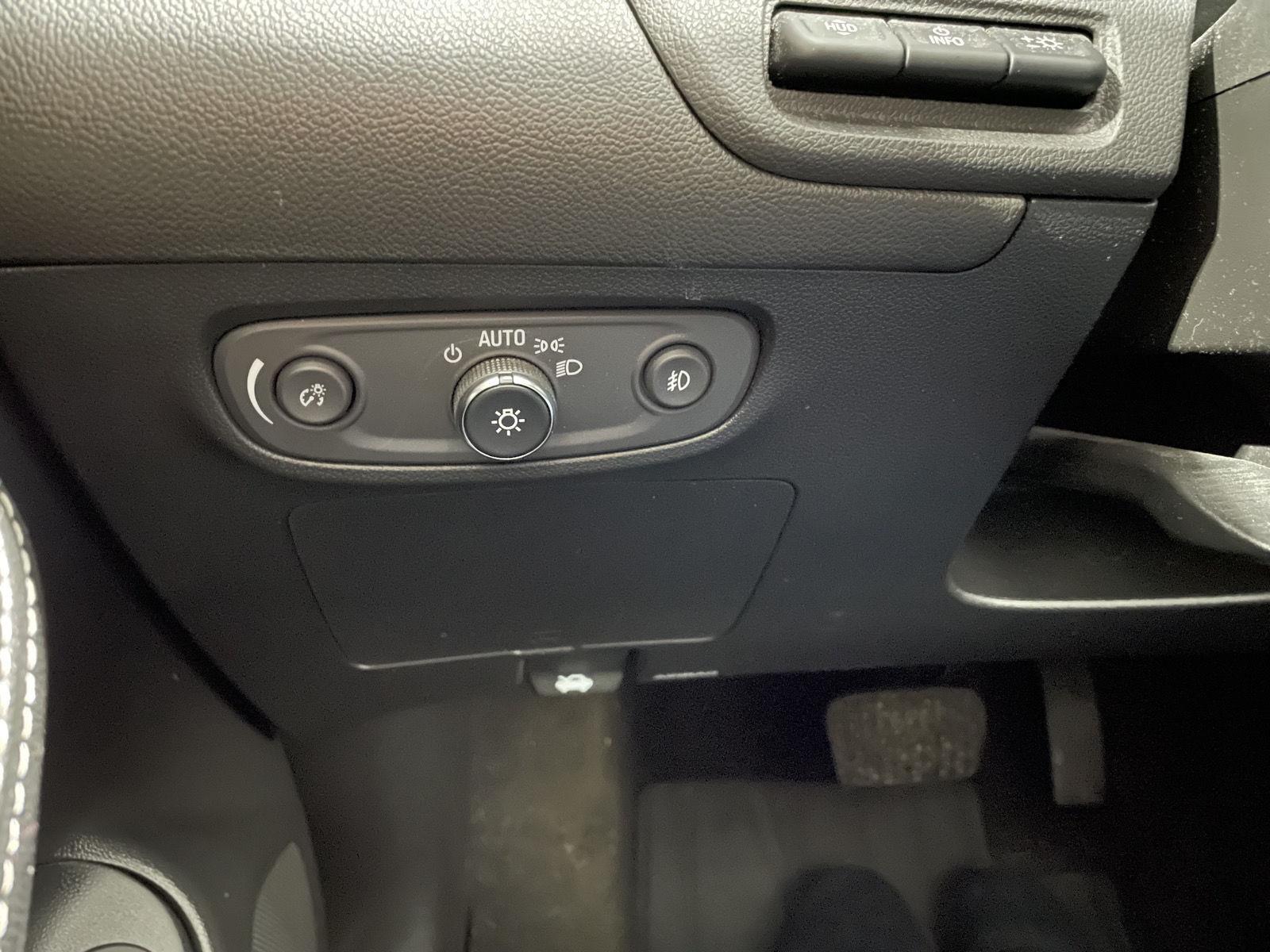 Used 2021 Buick Encore GX Select SUV for sale in St Joseph MO