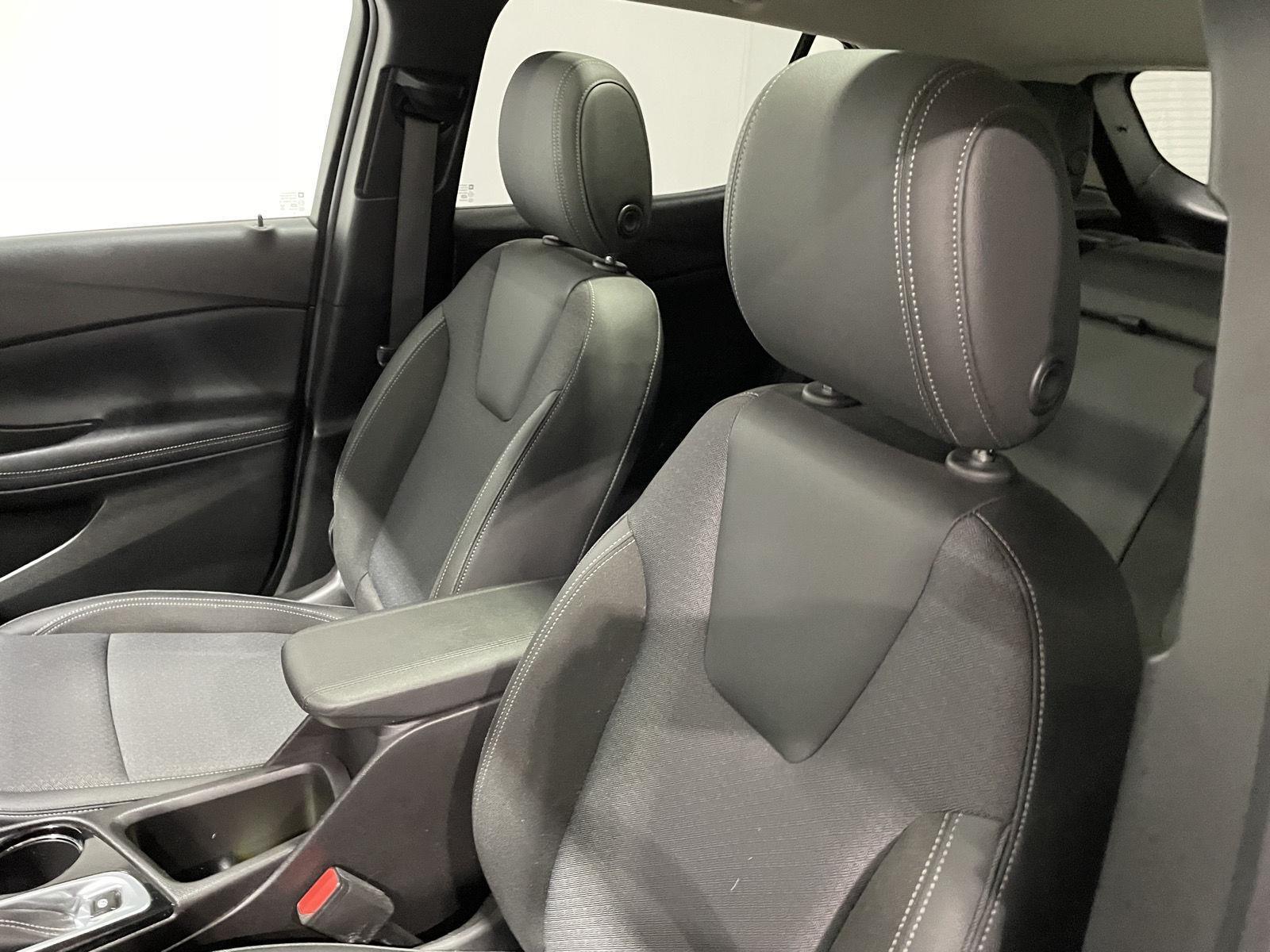 Used 2021 Buick Encore GX Select SUV for sale in St Joseph MO