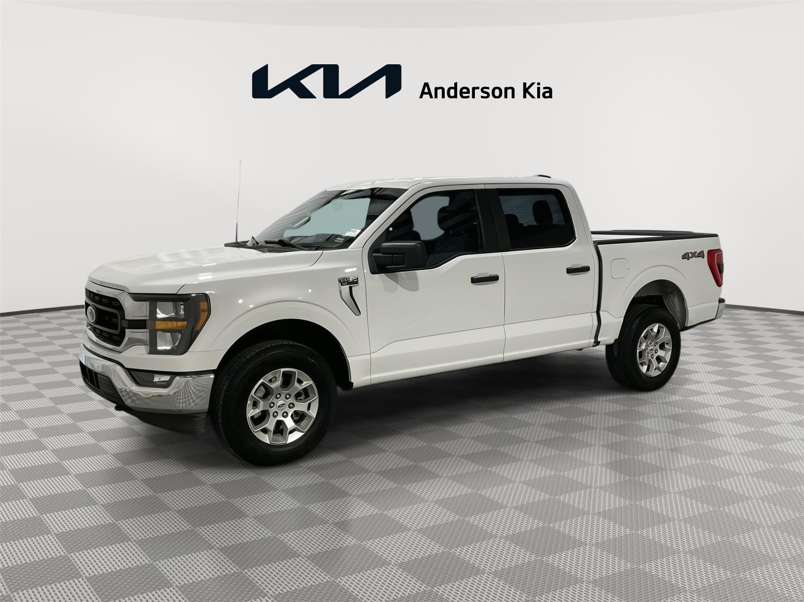 Used 2023 Ford F-150 XLT Crew Cab Truck for sale in St. Joseph MO