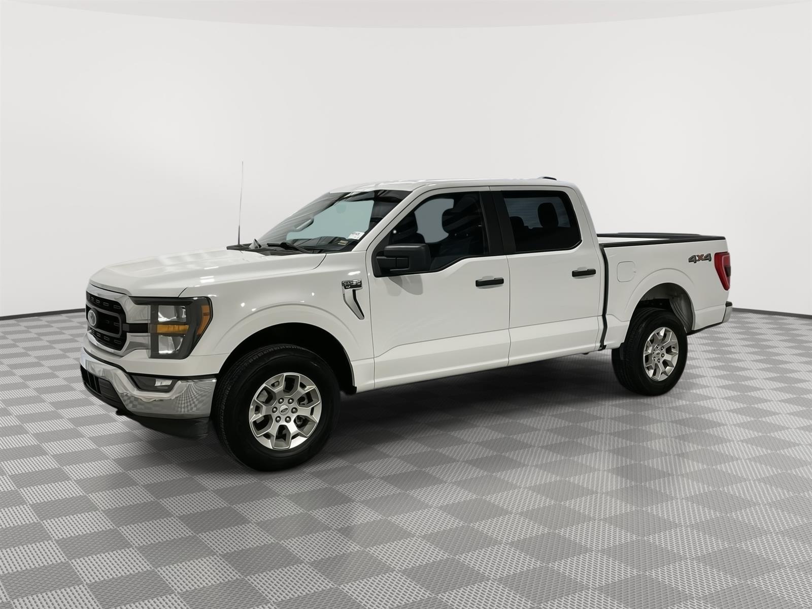 Used 2023 Ford F-150 XLT Crew Cab Truck for sale in St Joseph MO