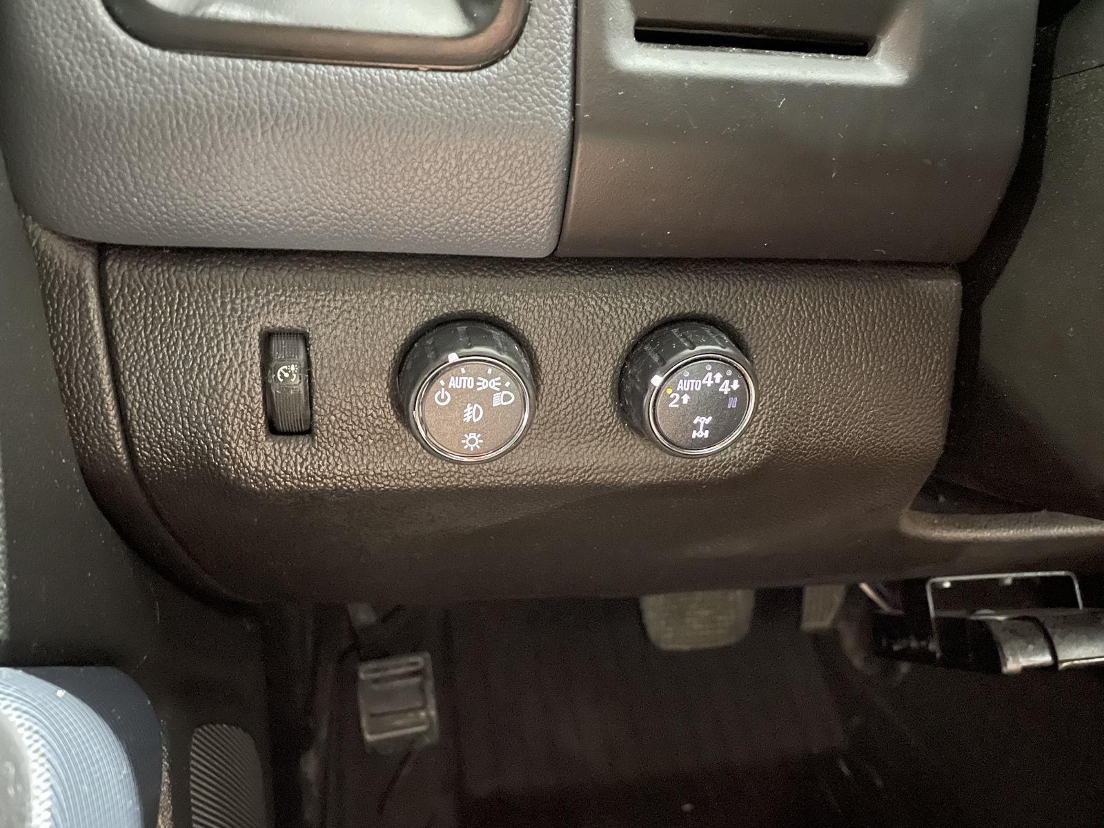 Used 2022 Chevrolet Colorado 4WD Z71 Crew Cab Truck for sale in St Joseph MO