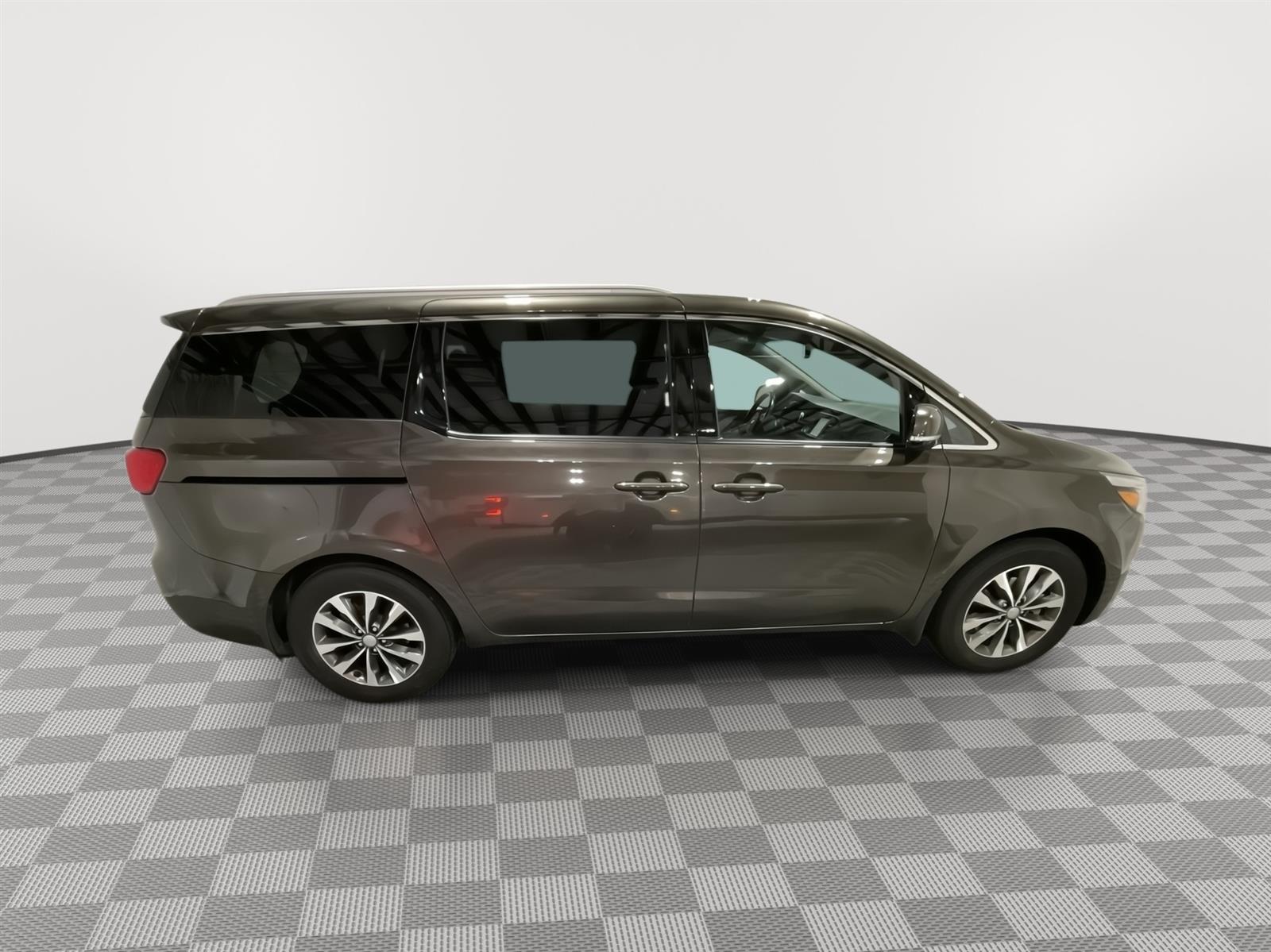 Used 2016 Kia Sedona SX Minivans for sale in St Joseph MO