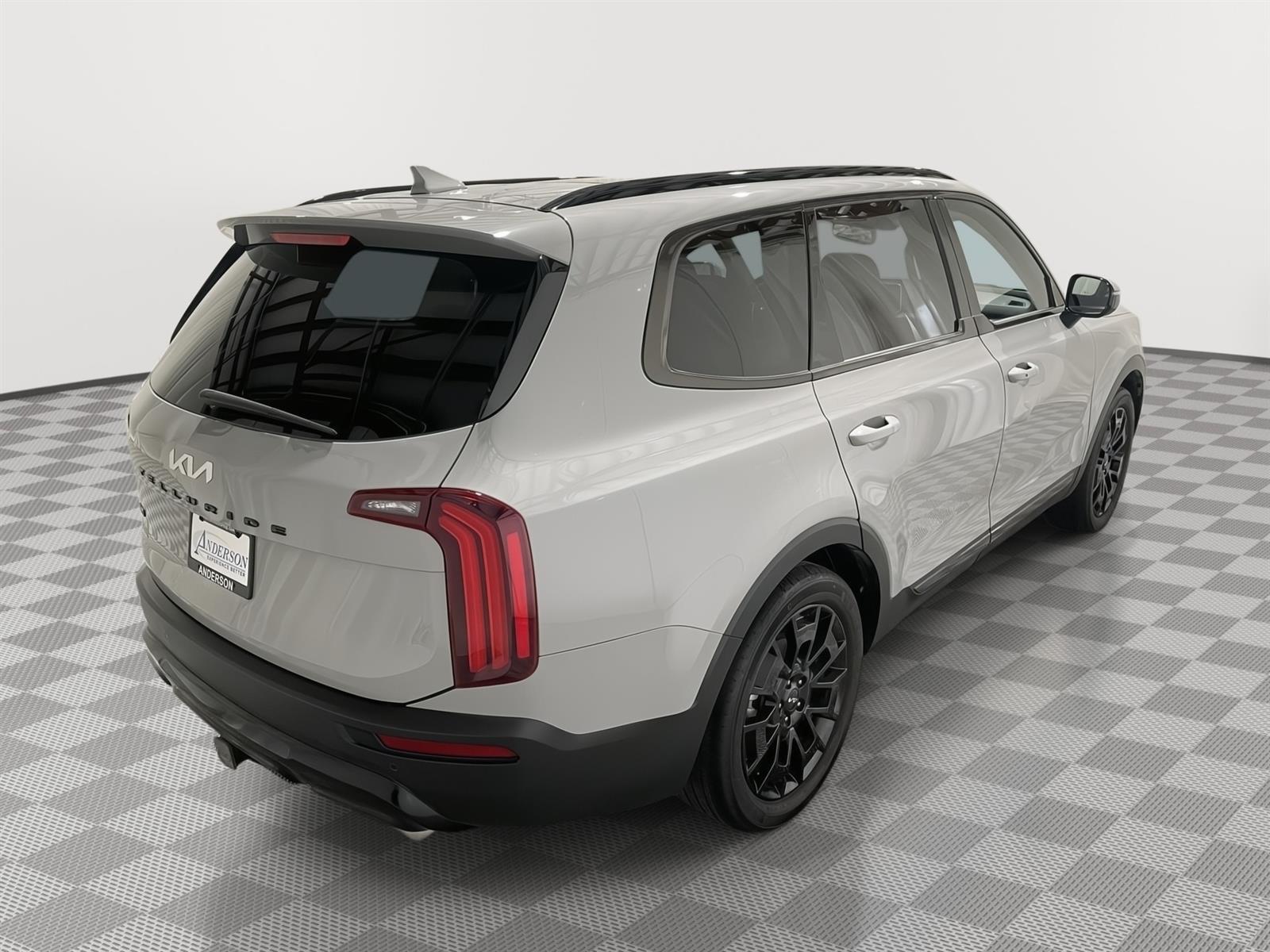 Used 2022 Kia Telluride SX SUV for sale in St Joseph MO