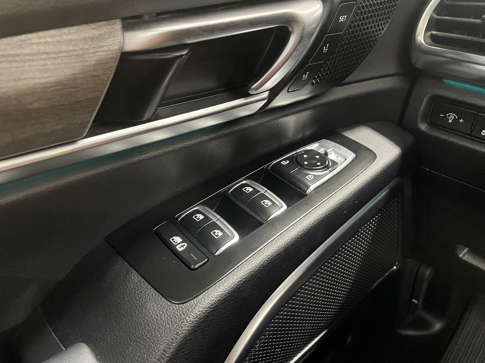 Used 2022 Kia Telluride SX SUV for sale in St Joseph MO