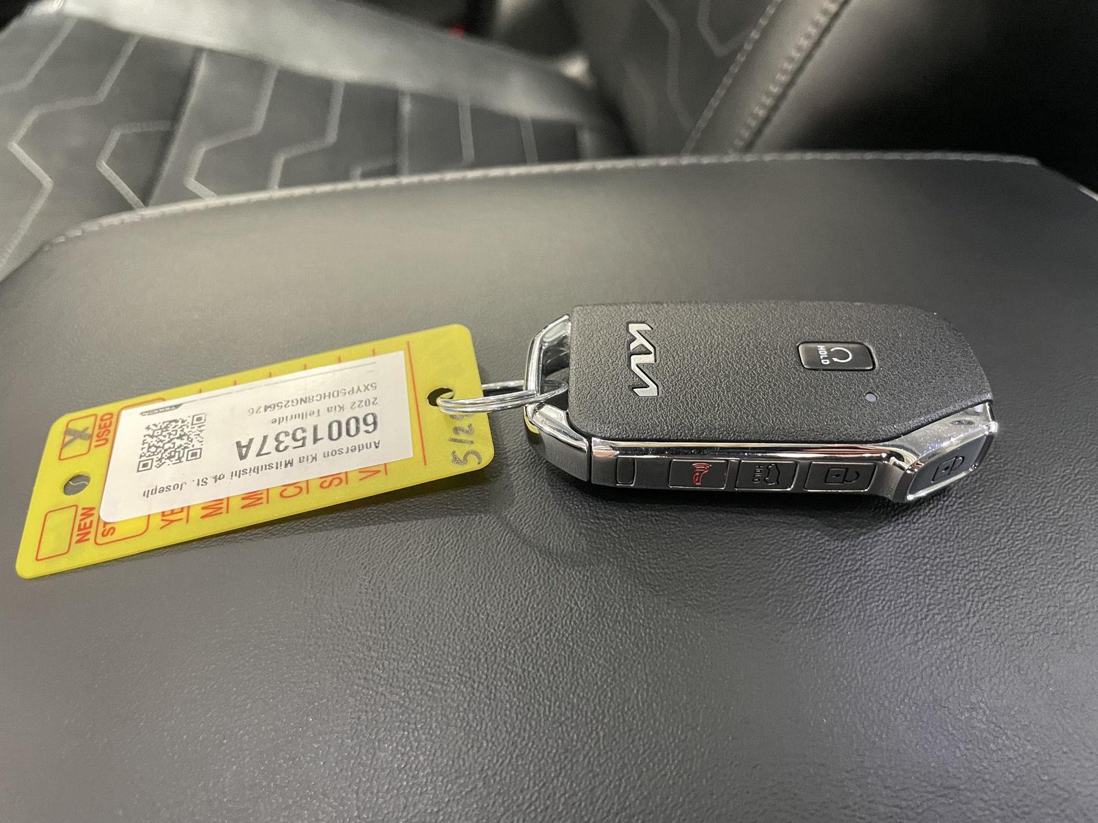 Used 2022 Kia Telluride SX SUV for sale in St Joseph MO