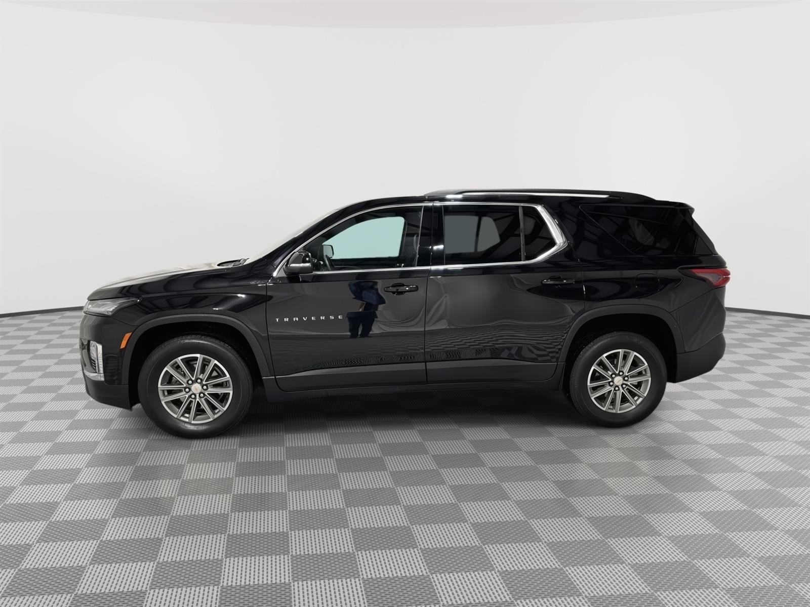 Used 2024 Chevrolet Traverse Limited LT  for sale in St Joseph MO
