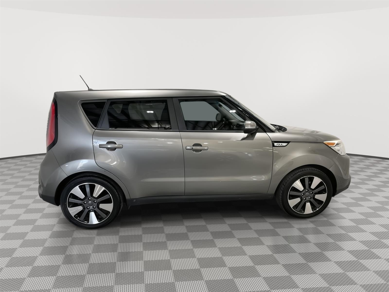 Used 2016 Kia Soul ! Hatchback for sale in St Joseph MO