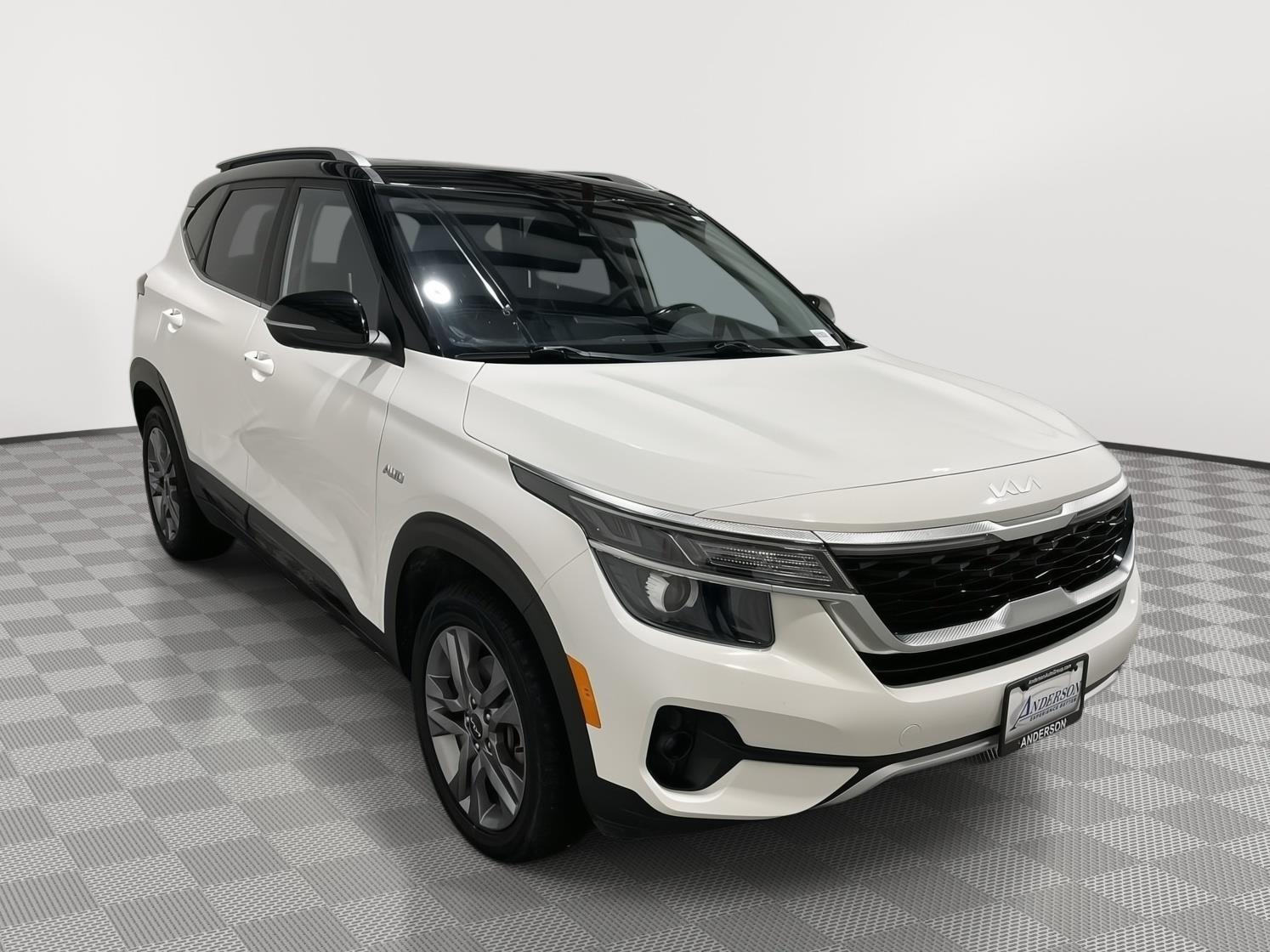 Used 2022 Kia Seltos S SUV for sale in St Joseph MO