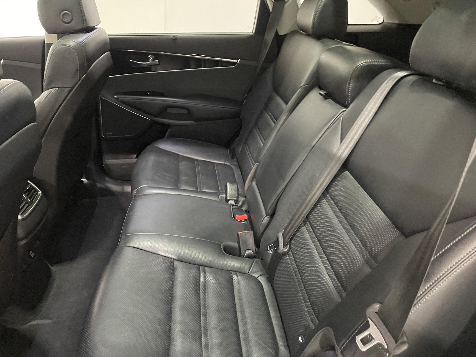 Used 2018 Kia Sorento SX V6 SUV for sale in St Joseph MO