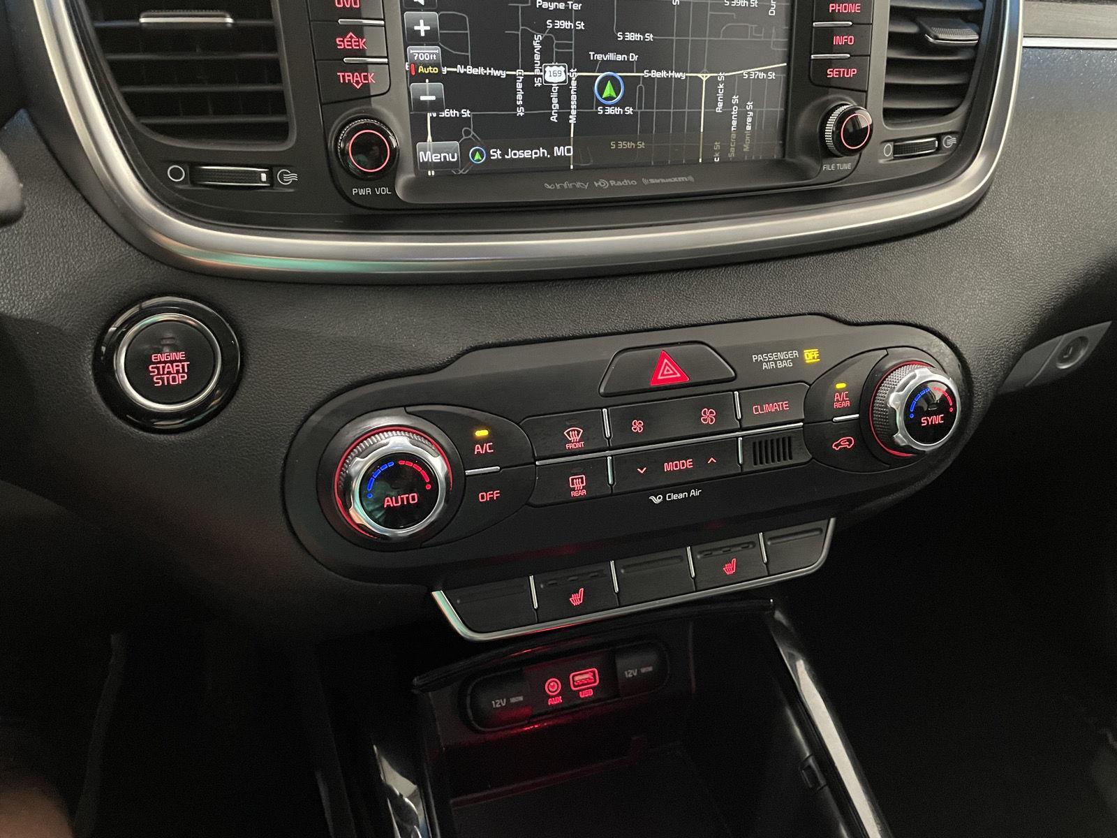 Used 2018 Kia Sorento SX V6 SUV for sale in St Joseph MO
