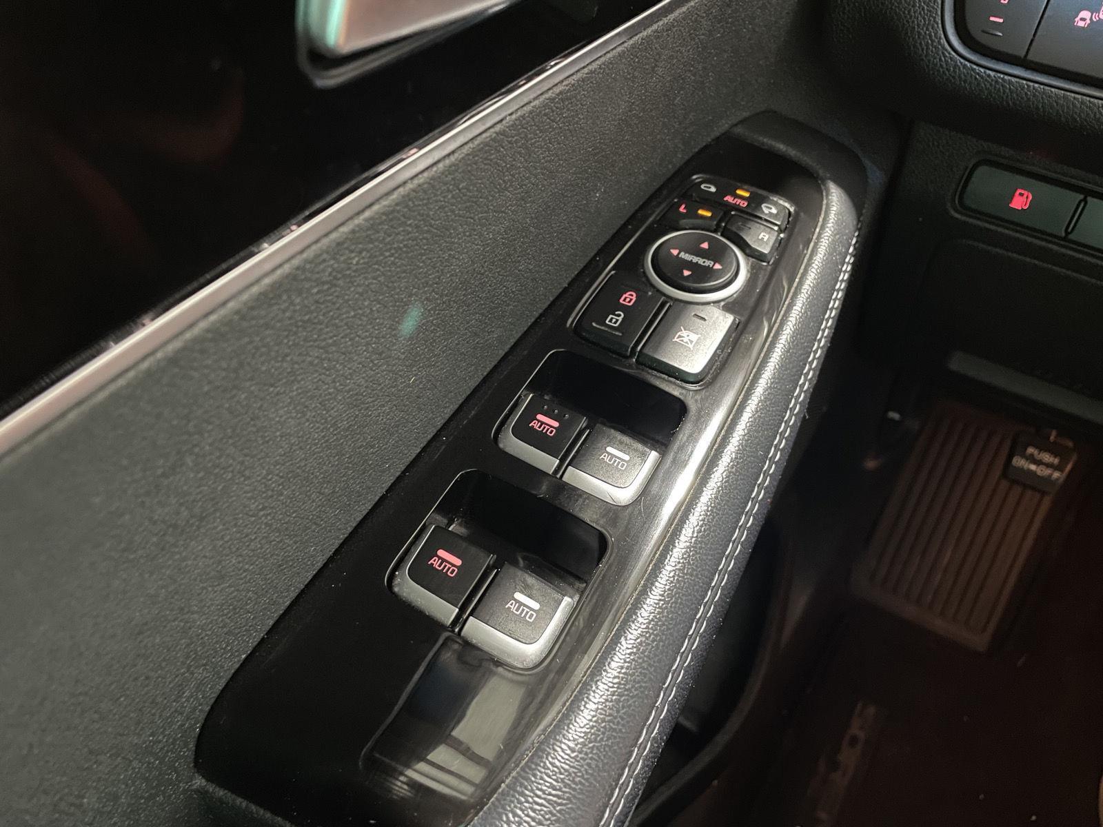 Used 2018 Kia Sorento SX V6 SUV for sale in St Joseph MO