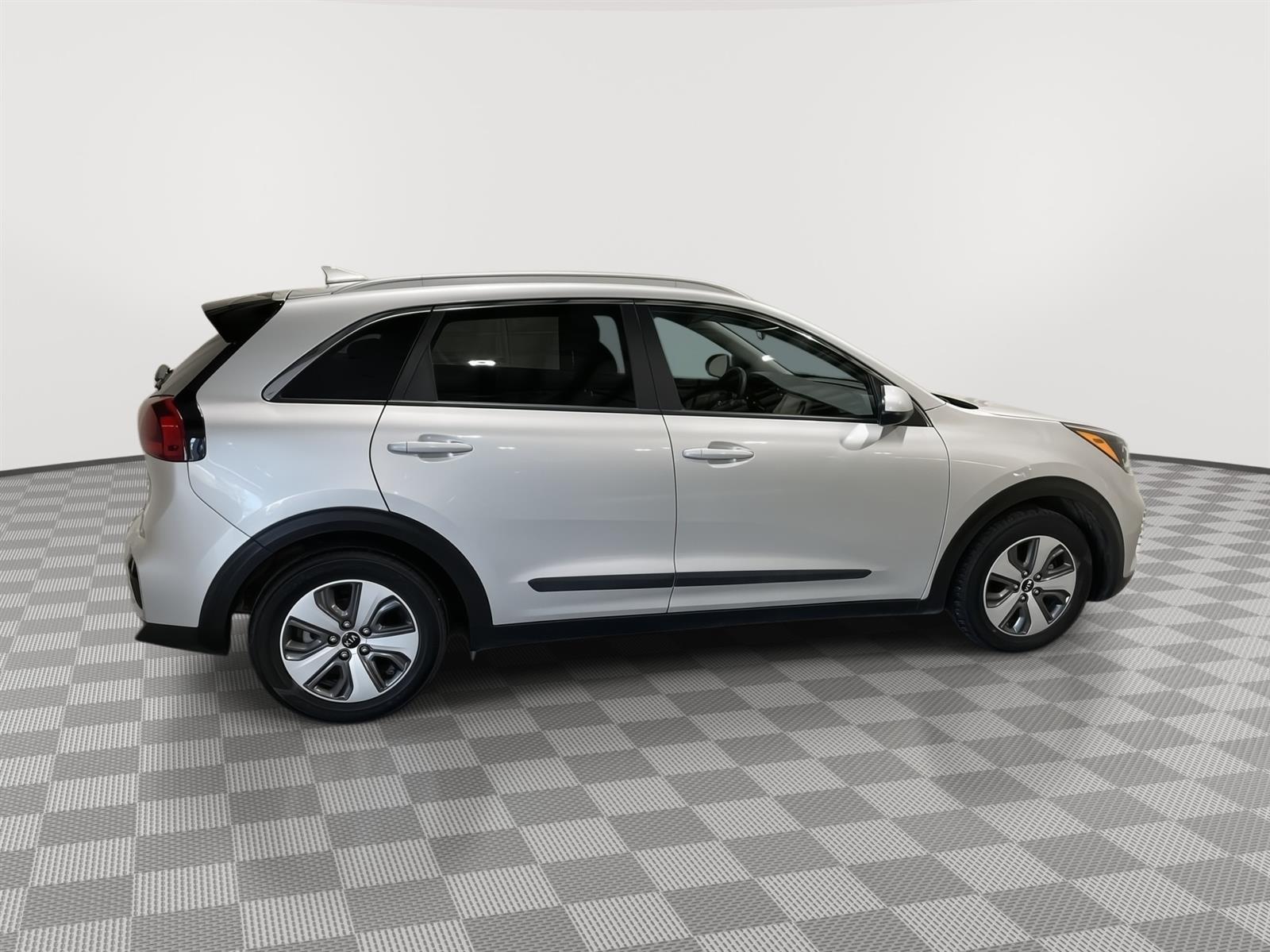Used 2020 Kia Niro LX SUV for sale in St Joseph MO