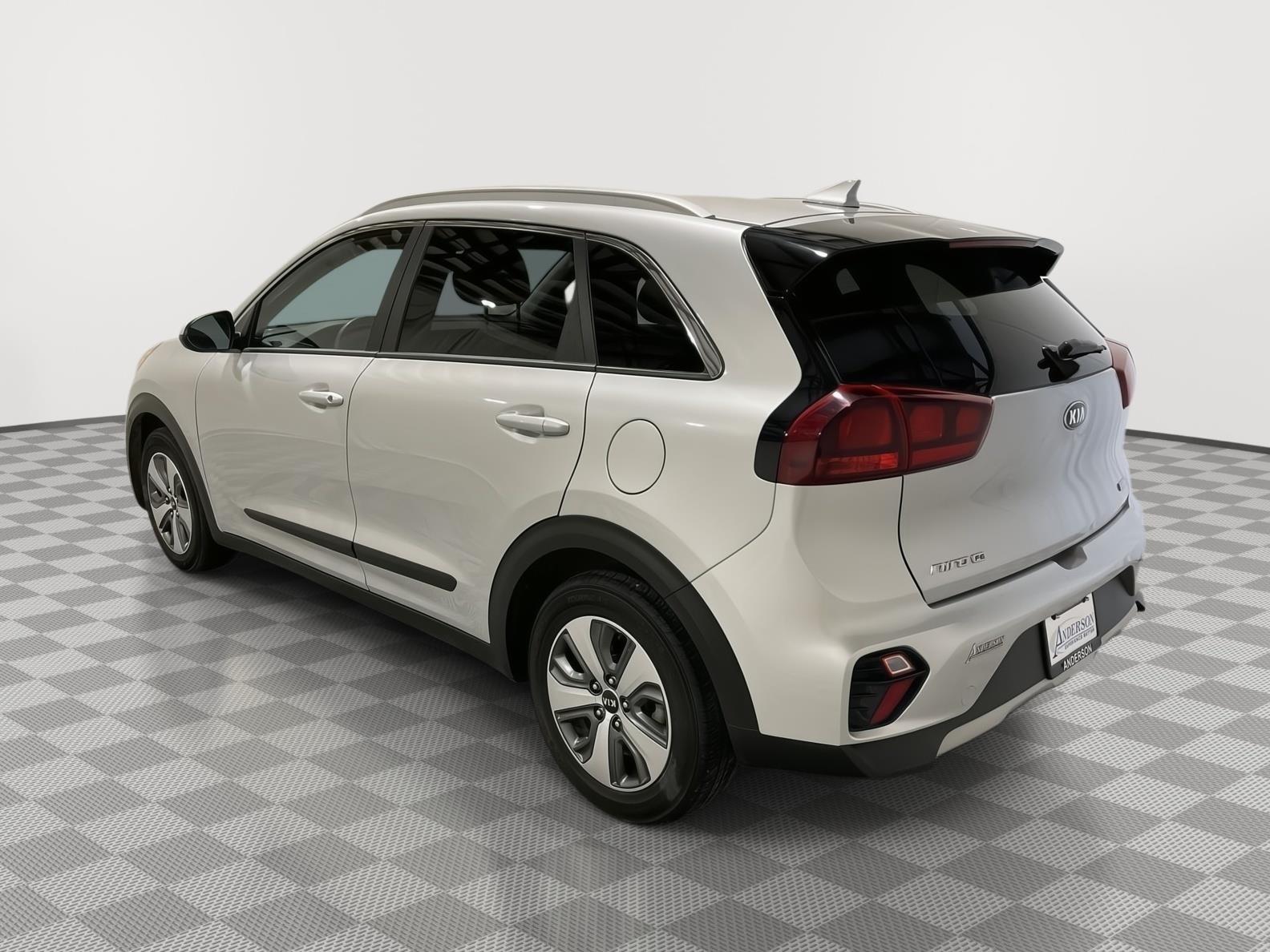Used 2020 Kia Niro LX SUV for sale in St Joseph MO