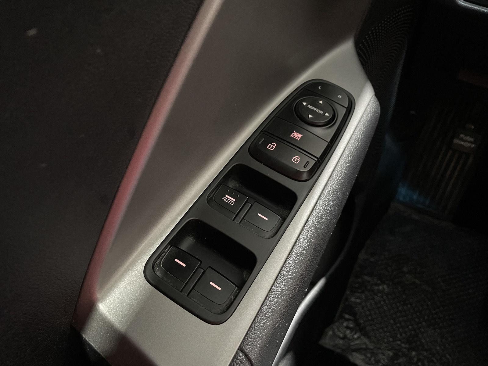 Used 2020 Kia Niro LX SUV for sale in St Joseph MO