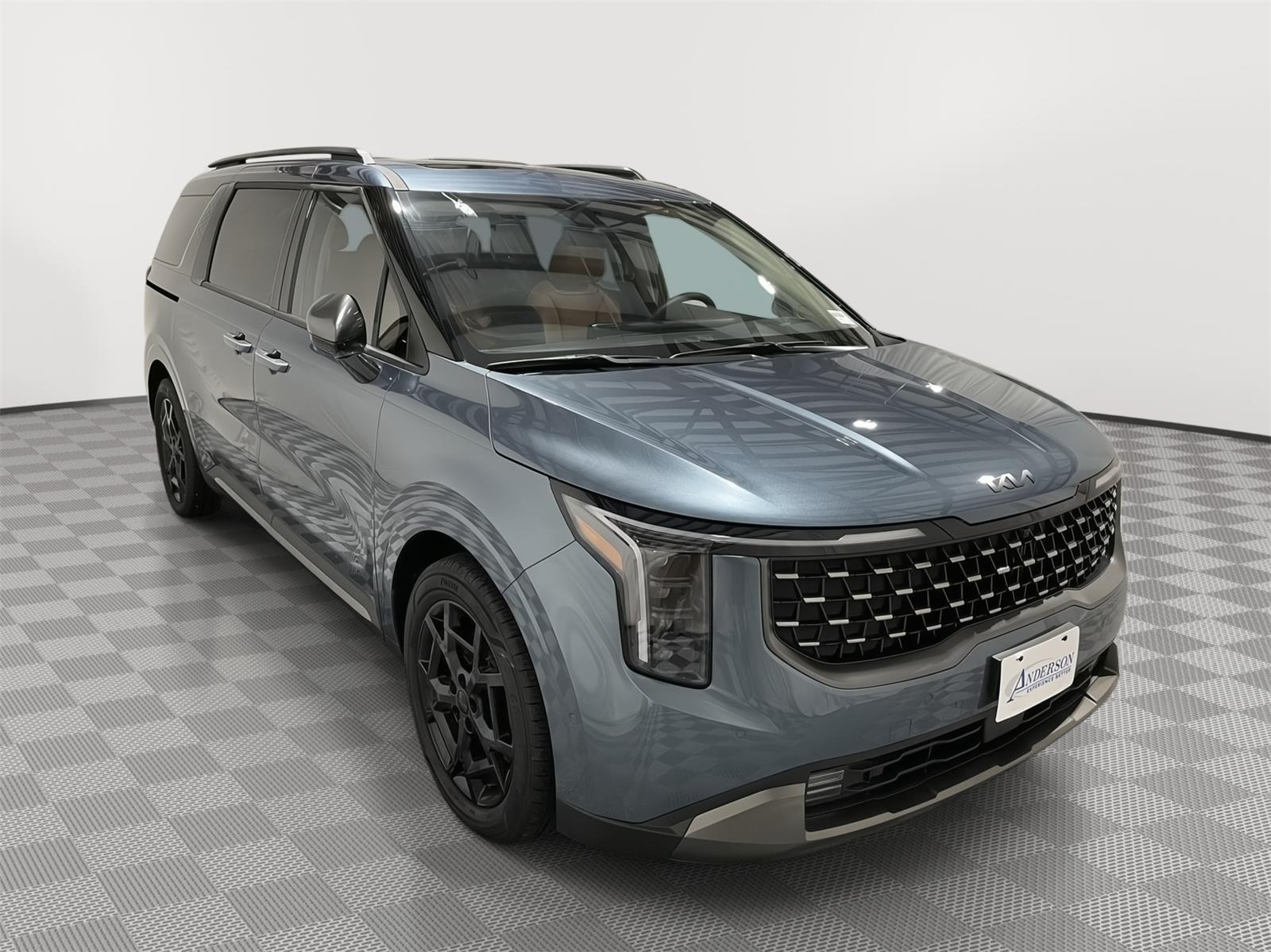 Used 2025 Kia Carnival Hybrid for sale in St. Joseph MO